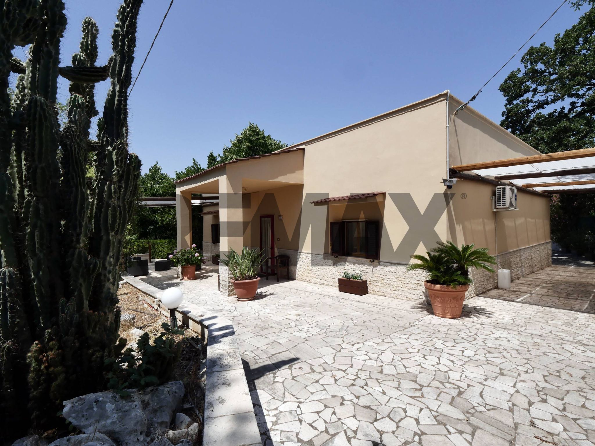 Casa all'aperto