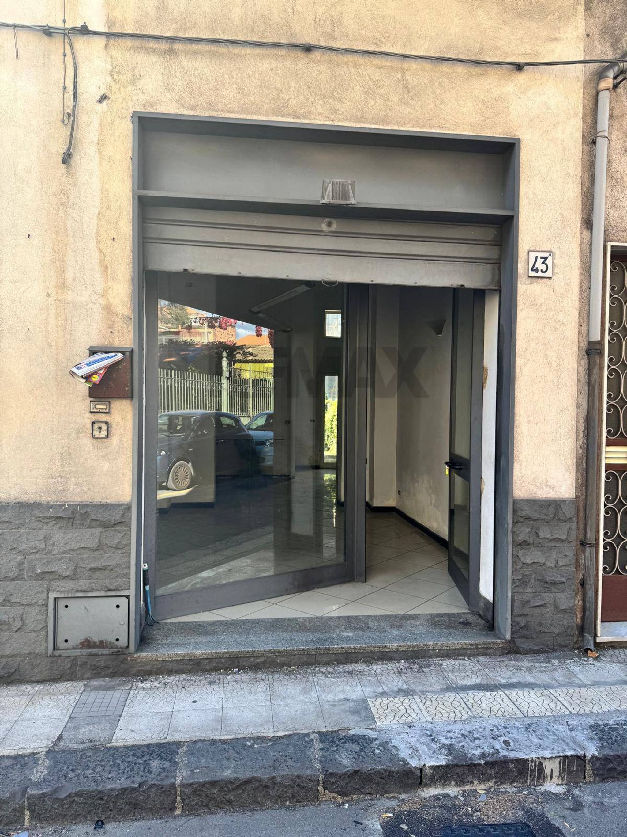 Edificio all'aperto