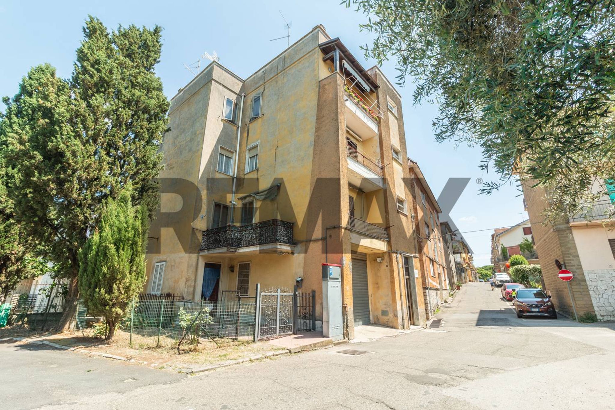 Edificio all'aperto