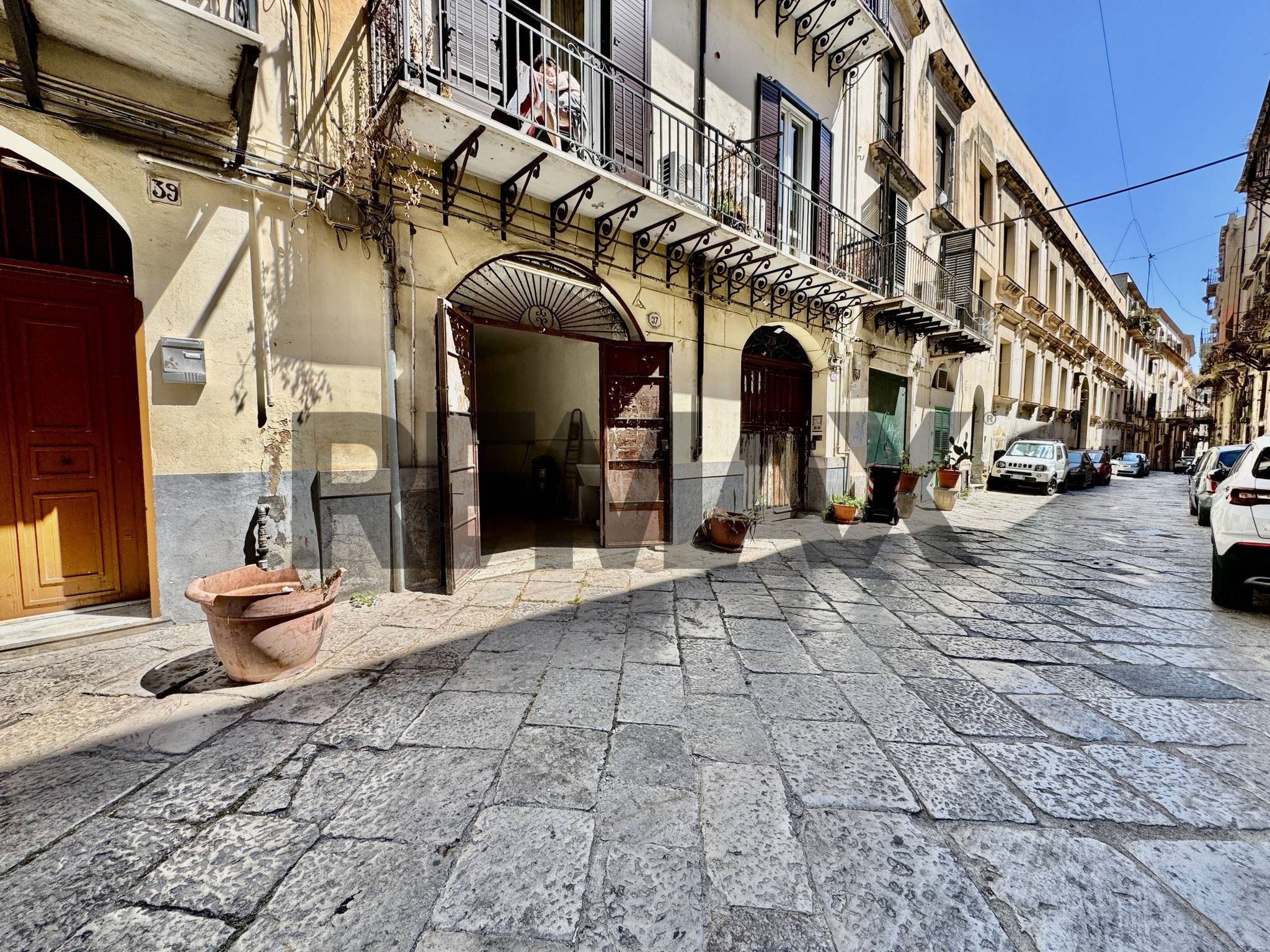 Edificio all'aperto