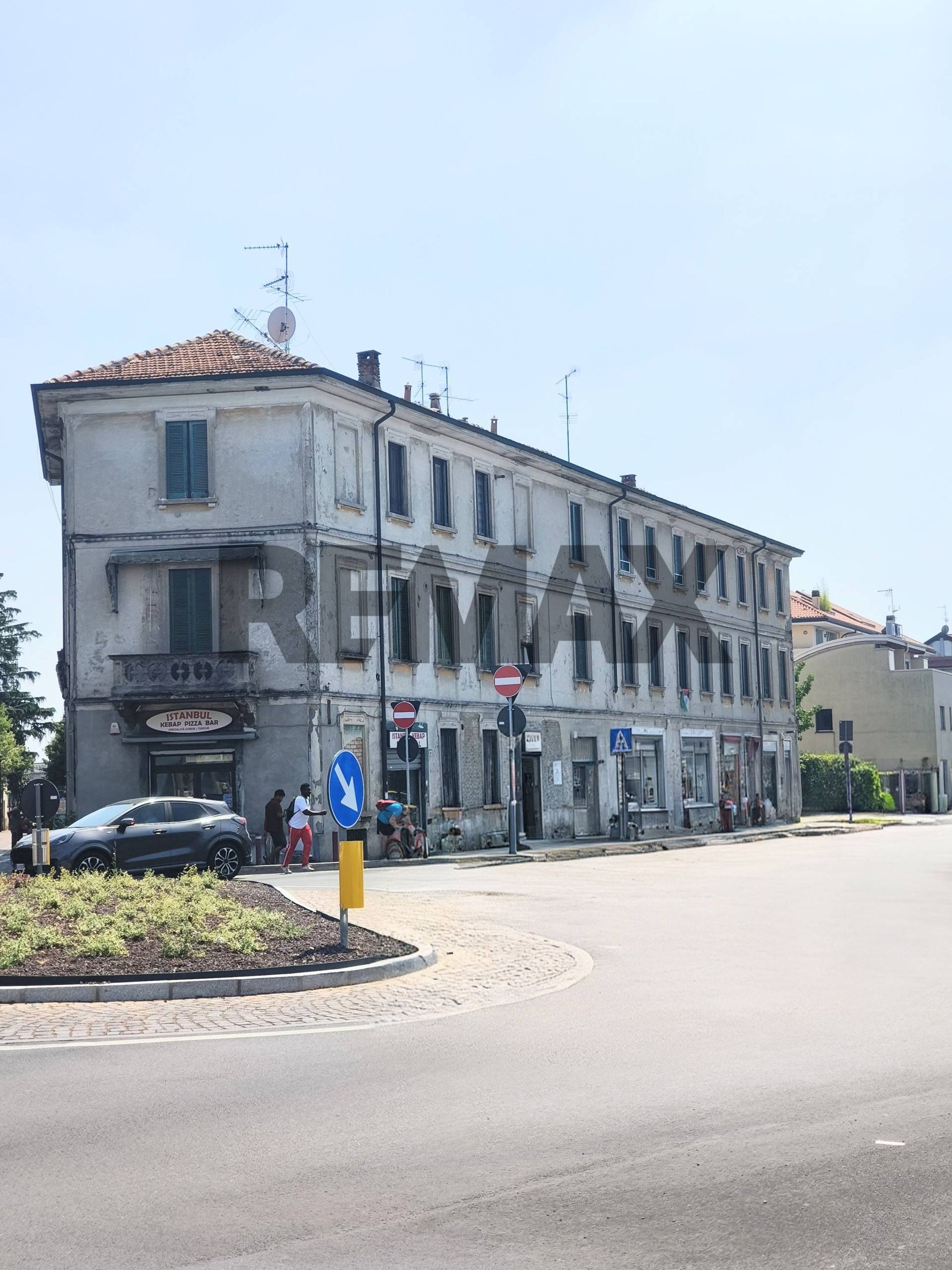 Edificio all'aperto