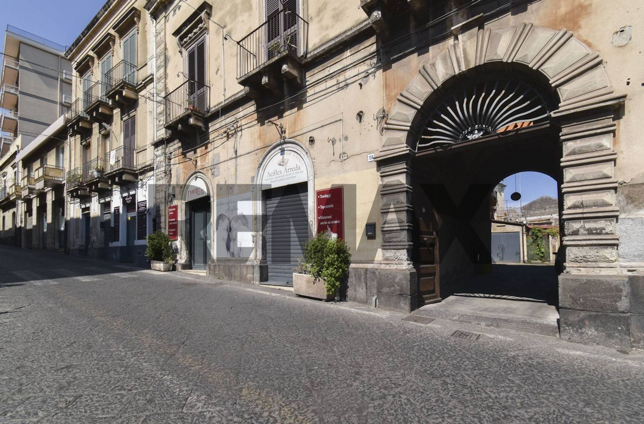 Immobile a Acireale