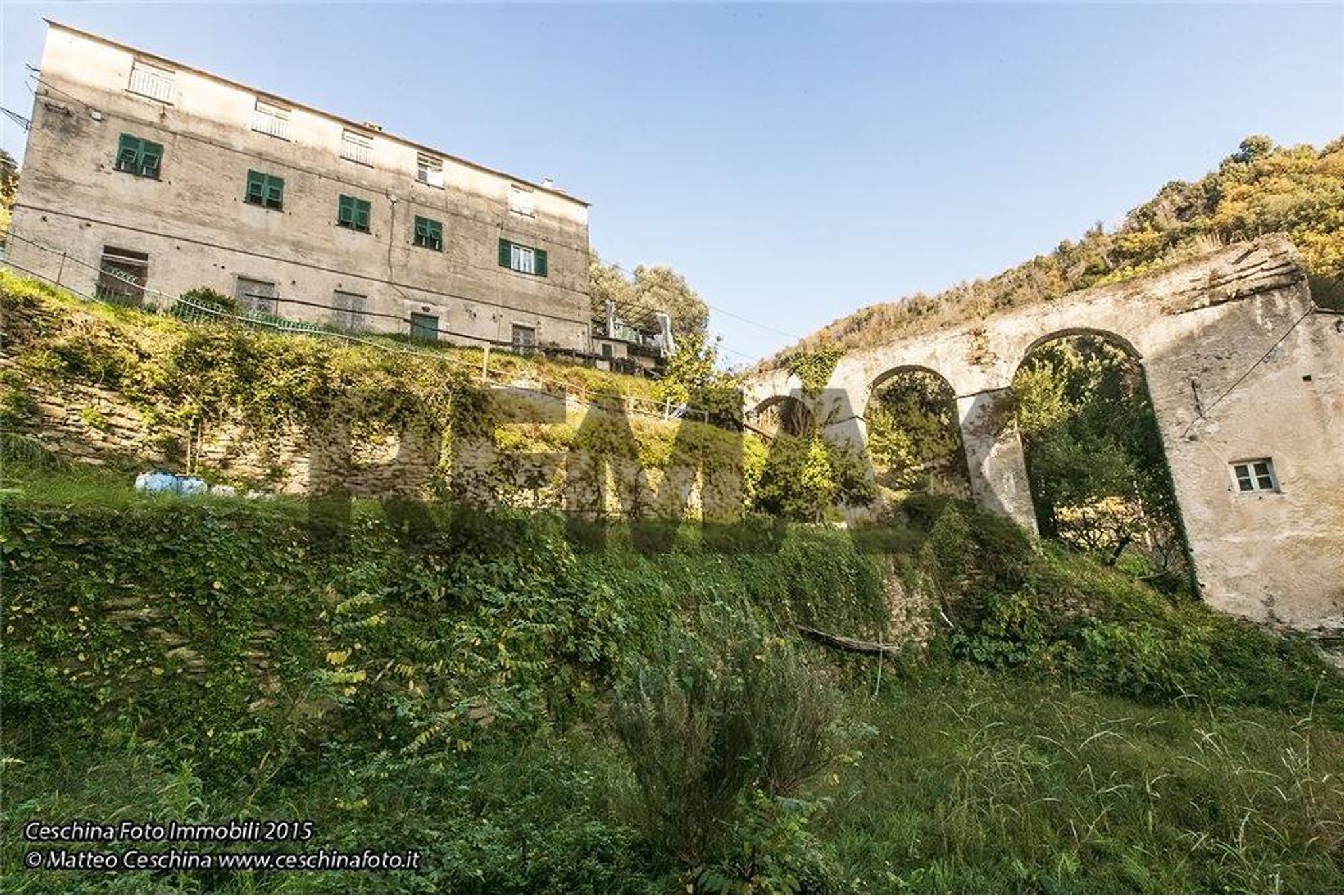 Edificio all'aperto