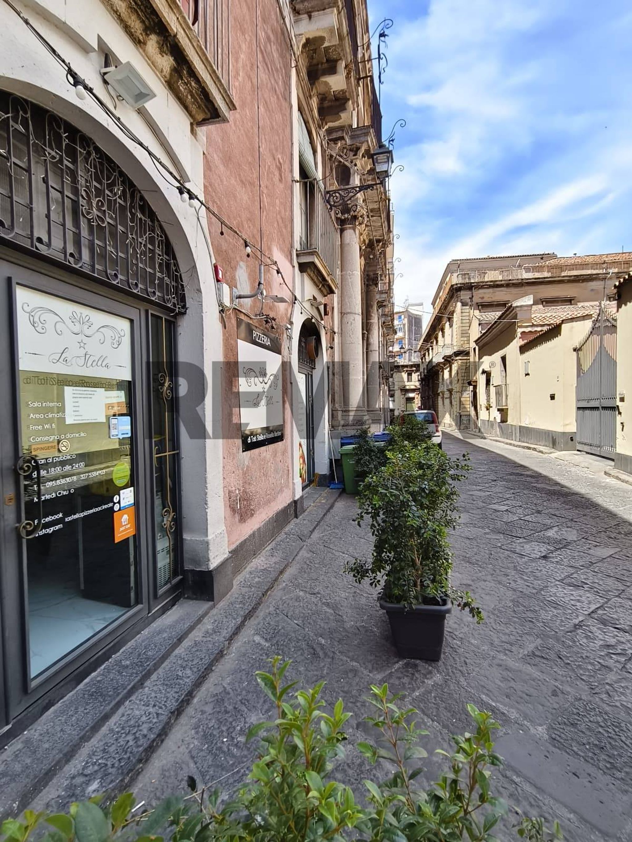 Edificio all'aperto