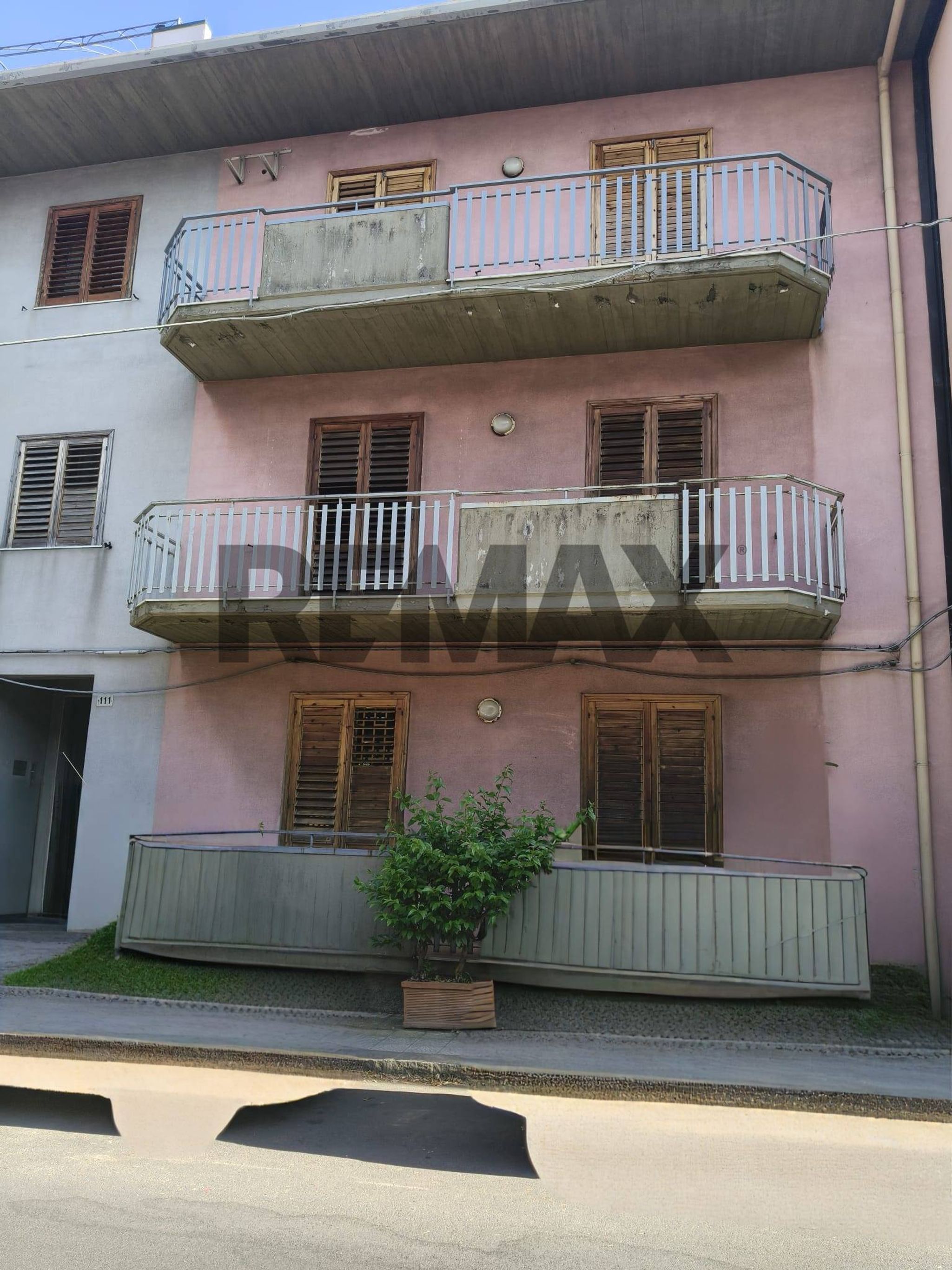 Immobile a Aci Sant'Antonio