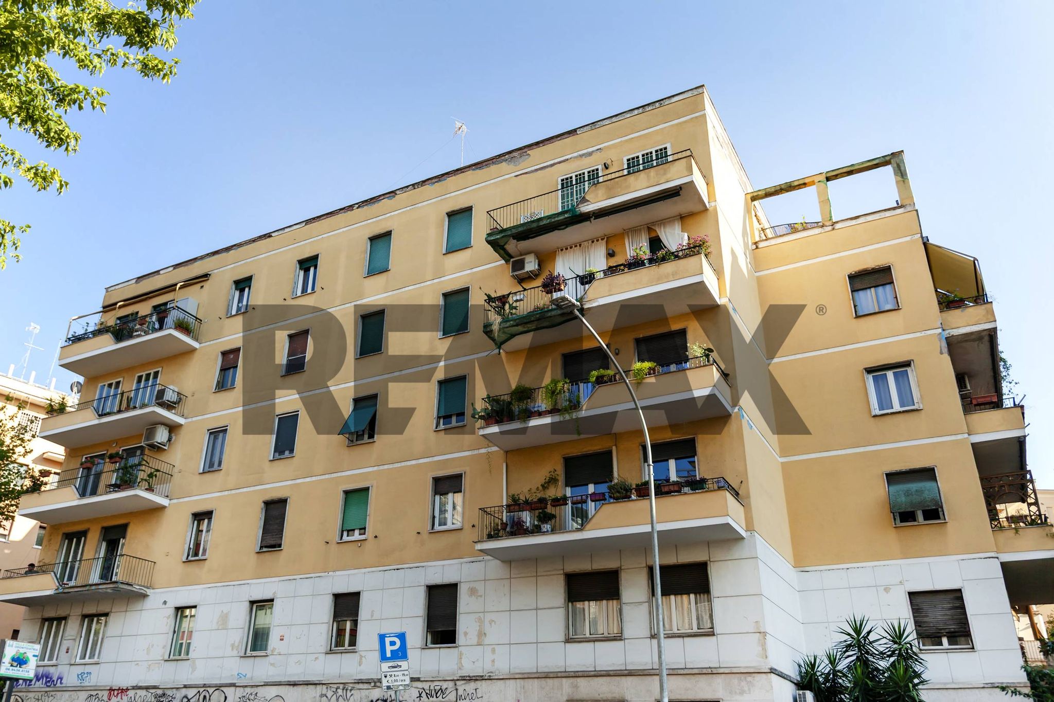 Property in Roma