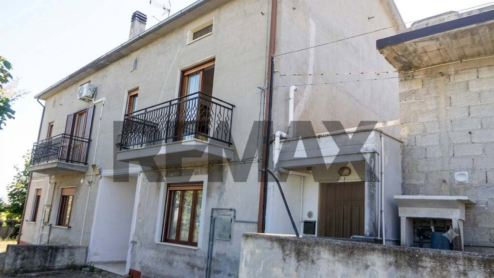 Property in Paglieta