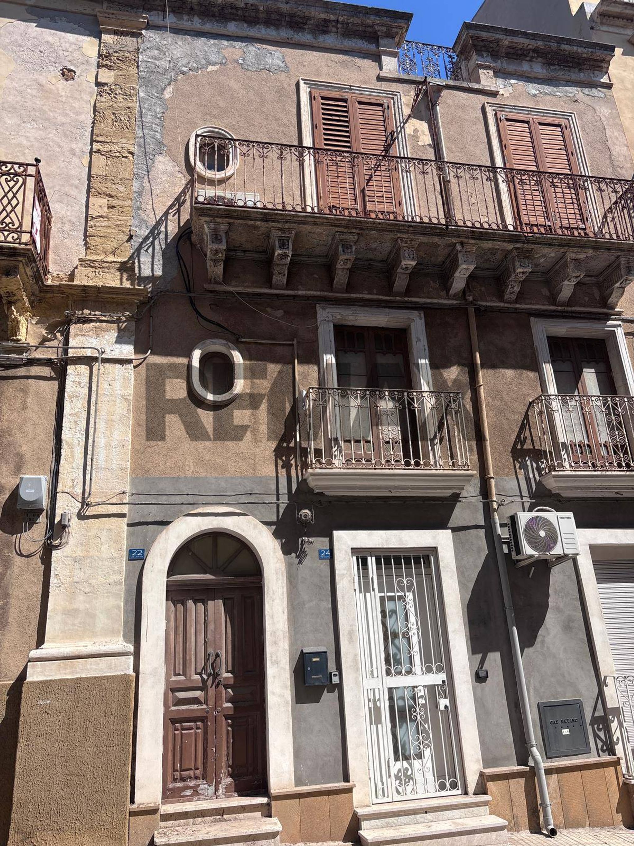 Edificio all'aperto