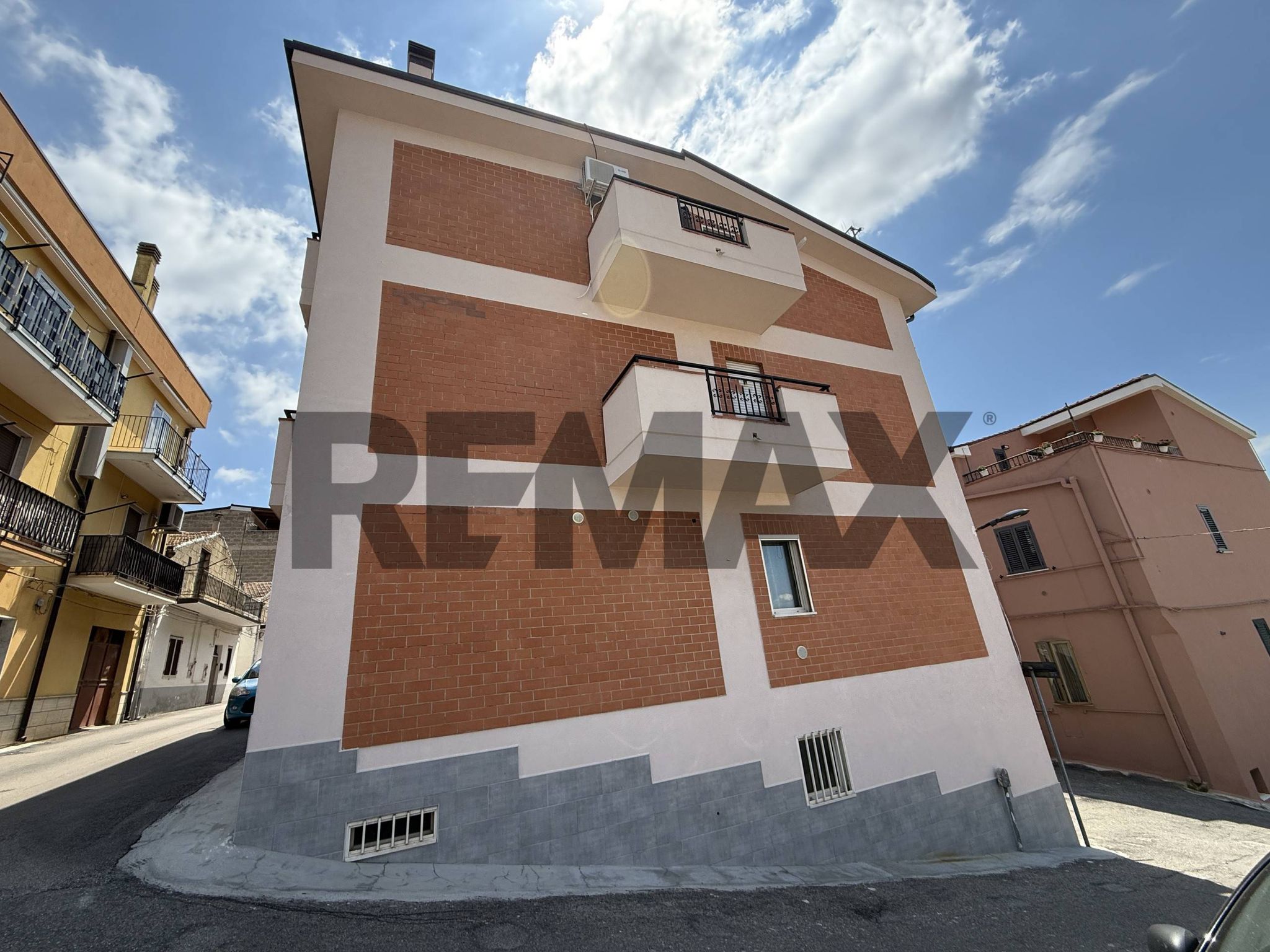 Edificio all'aperto