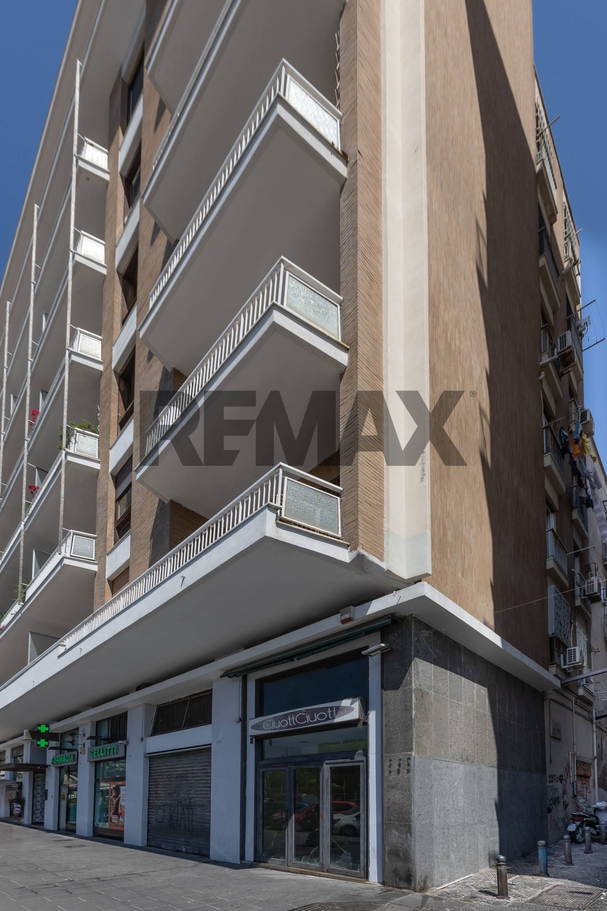 Edificio all'aperto