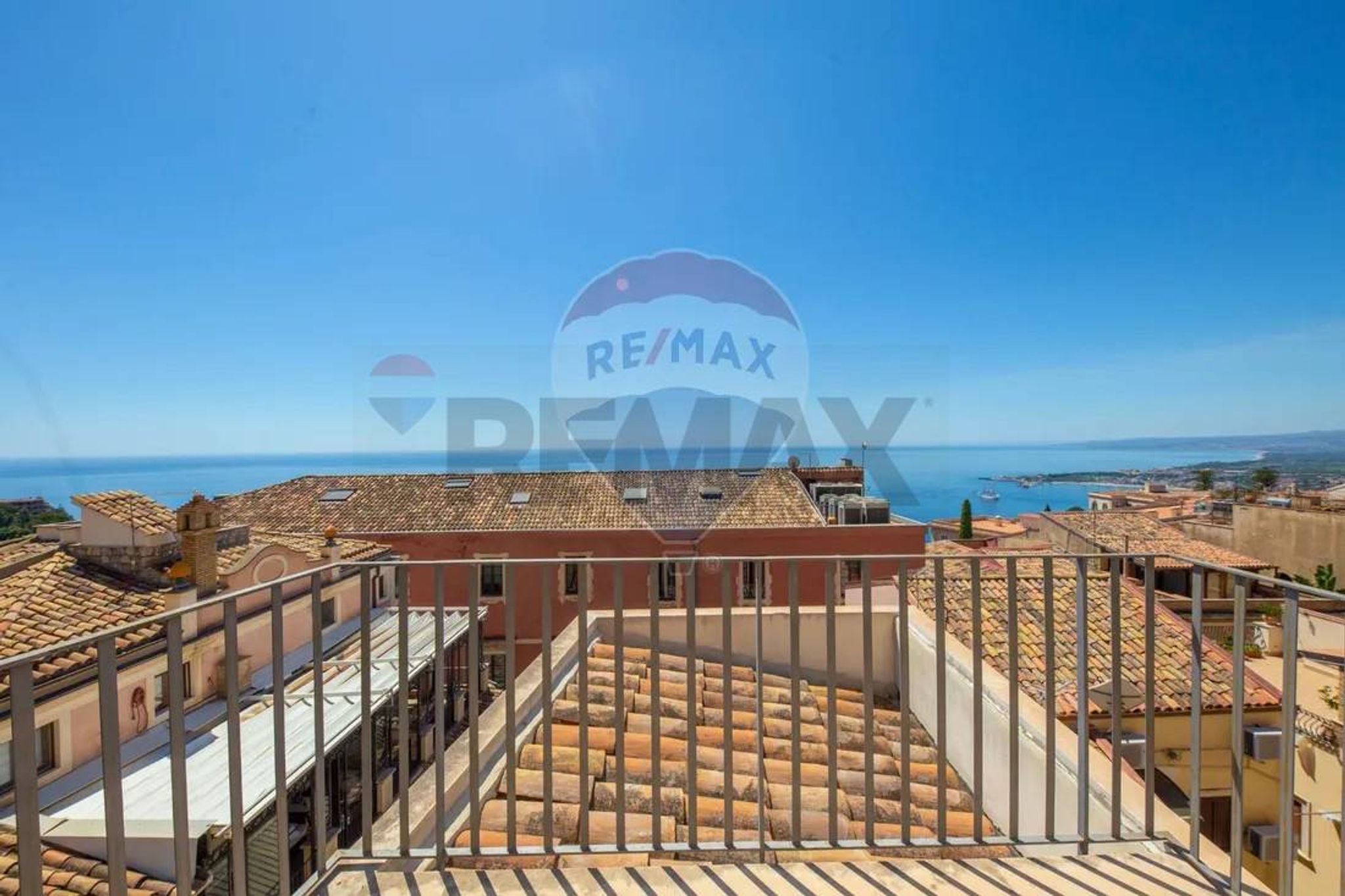 Immobile a Taormina