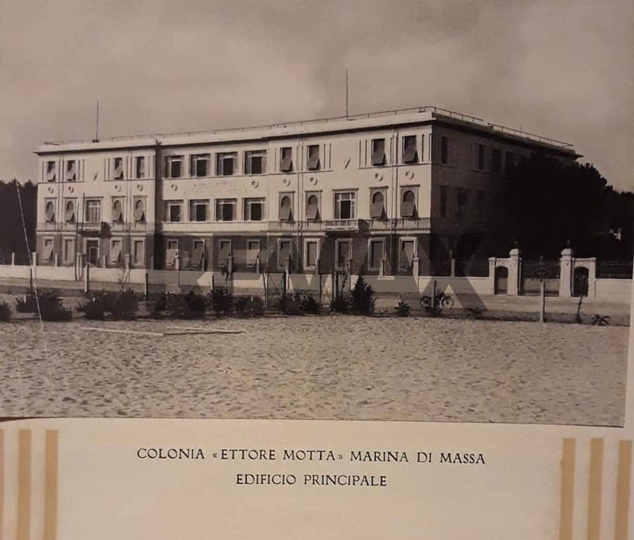 Edificio all'aperto
