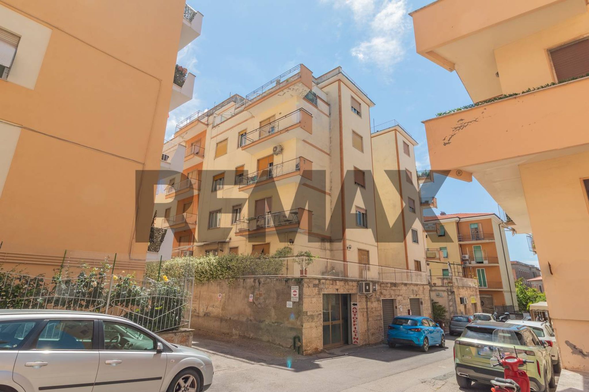 Edificio all'aperto