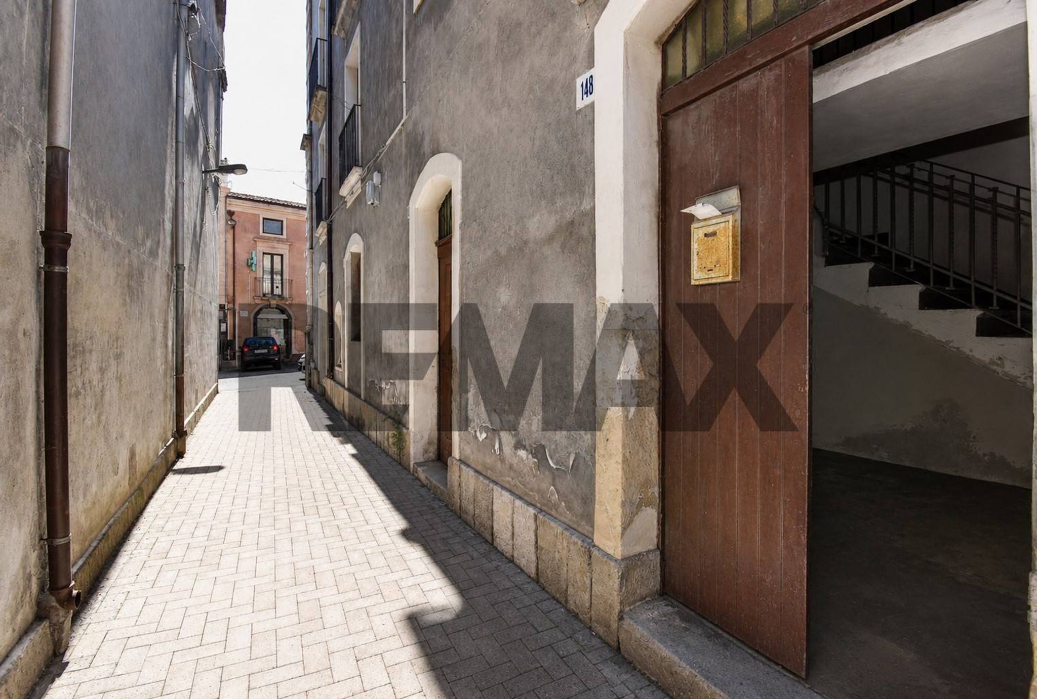 Edificio all'aperto