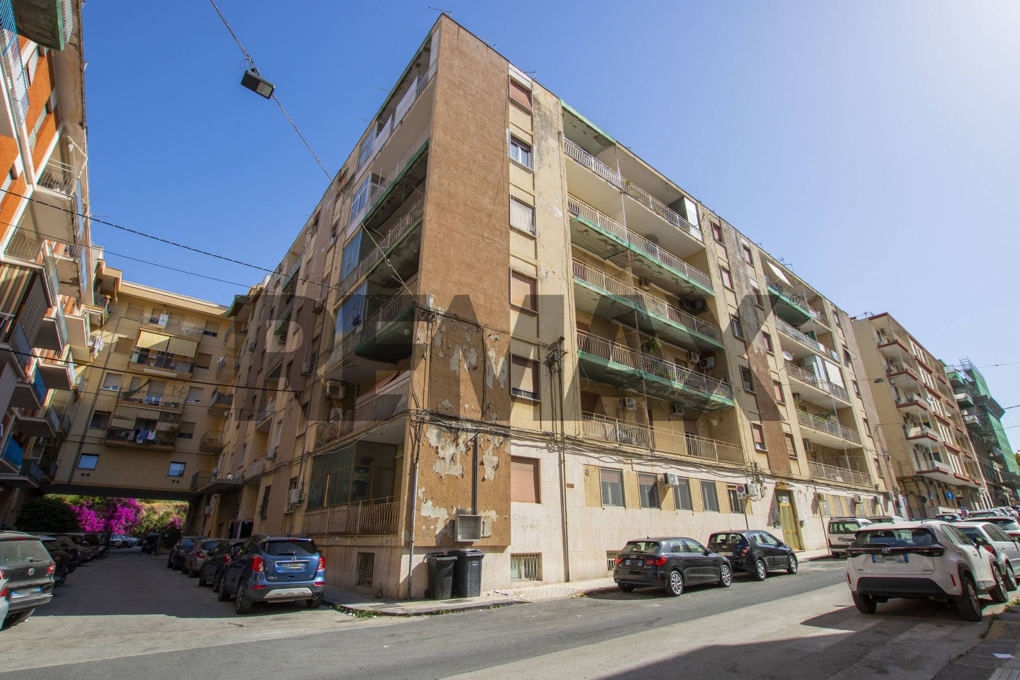 Edificio all'aperto