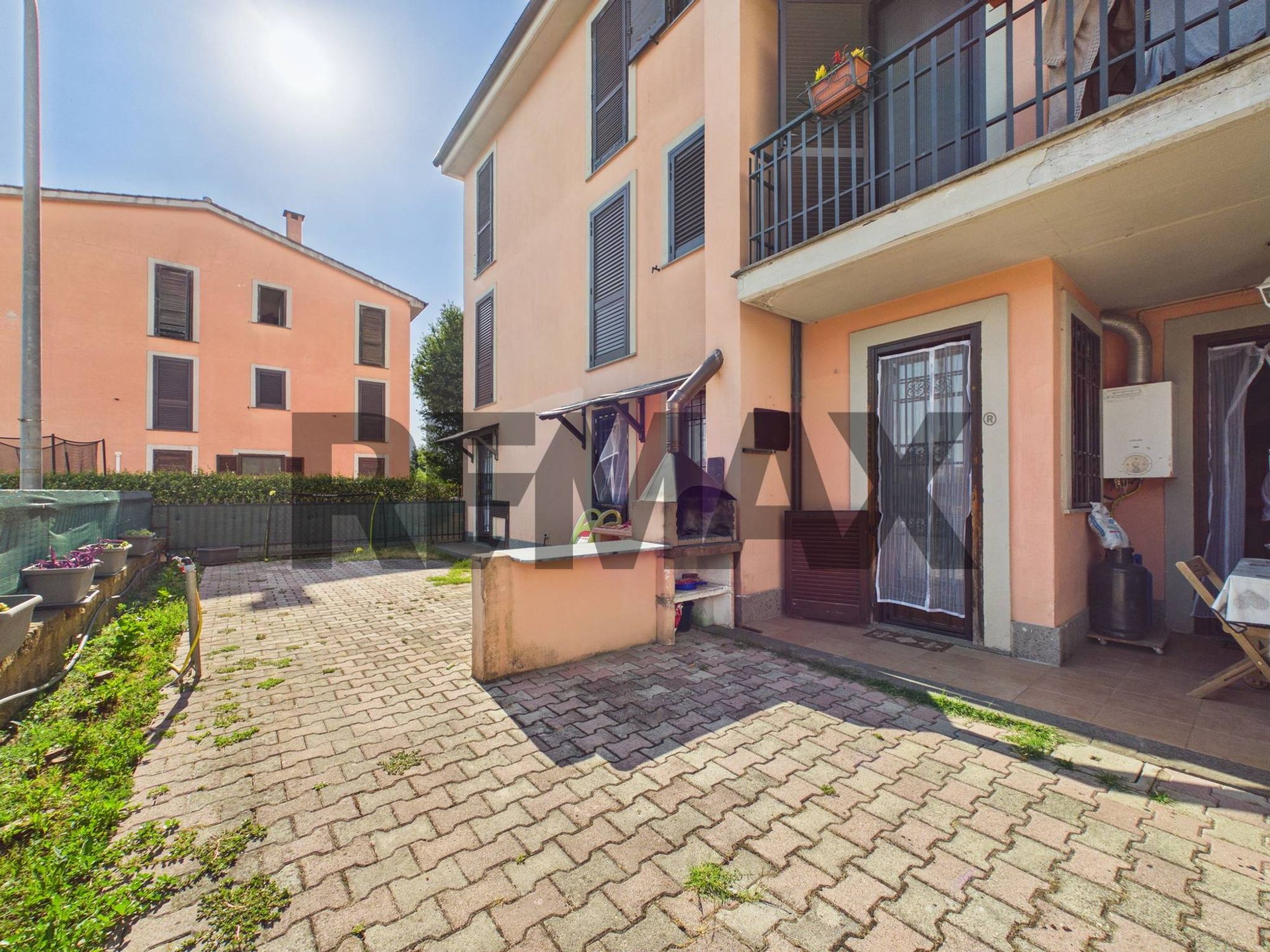 Edificio all'aperto
