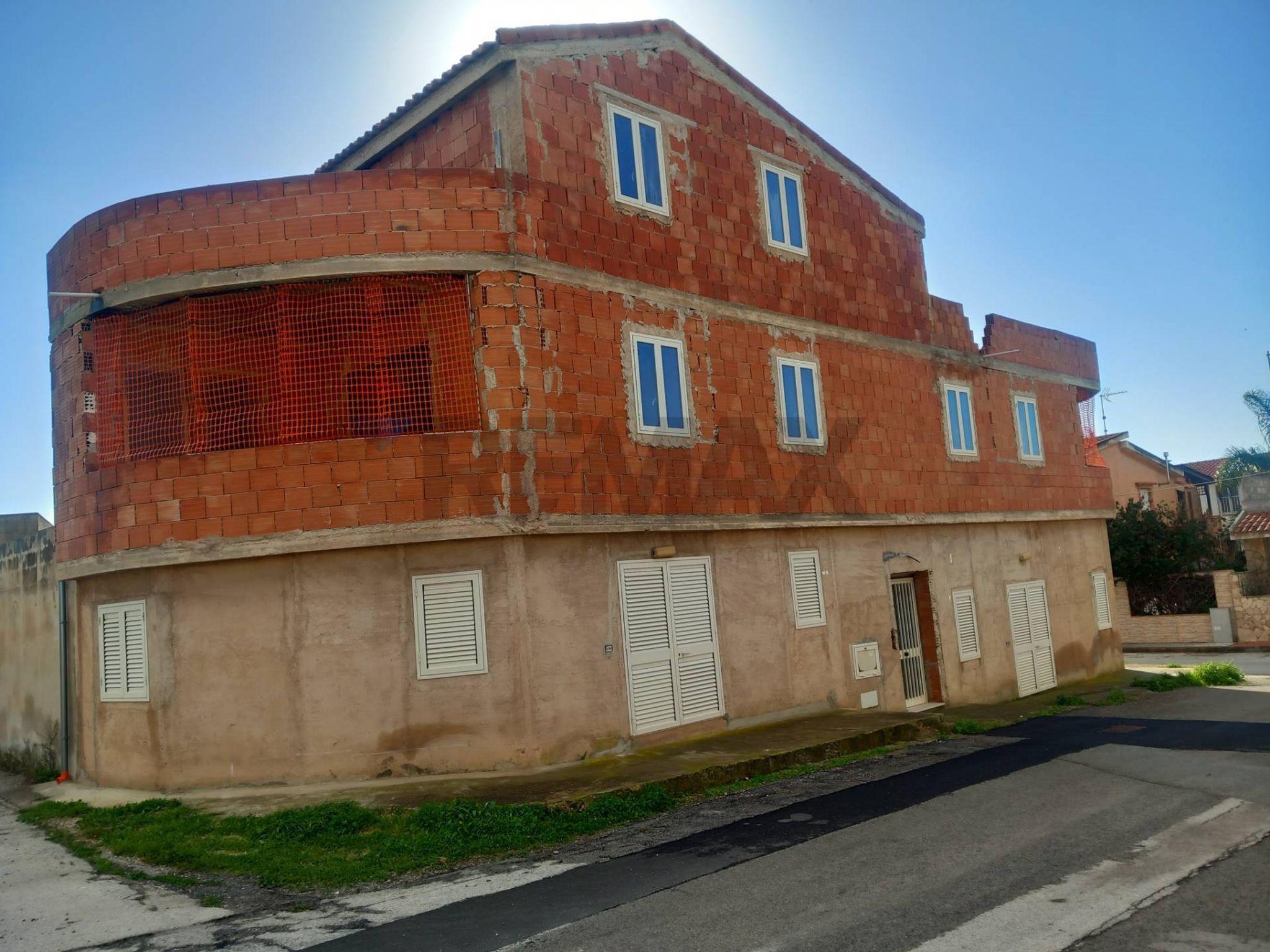 Edificio all'aperto