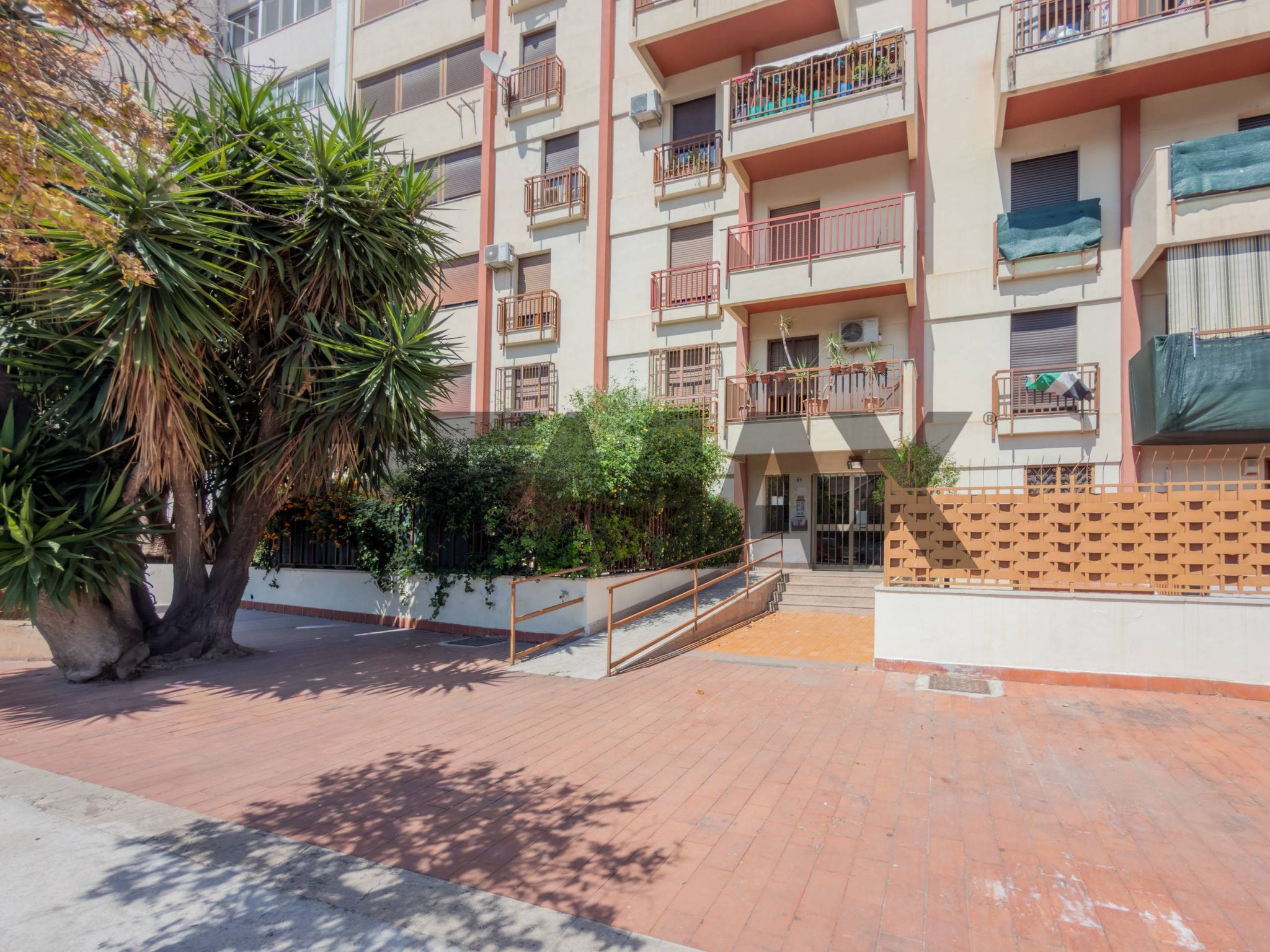 Edificio all'aperto