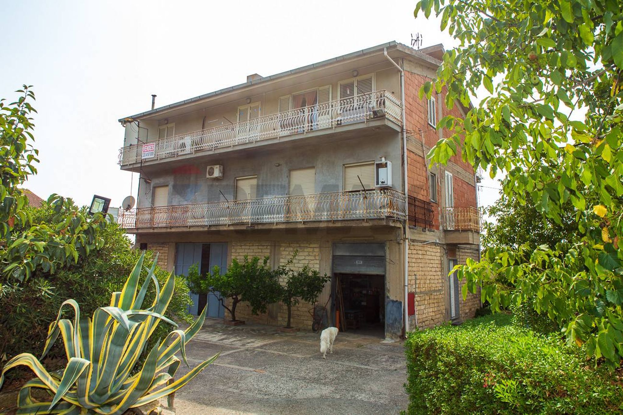 Edificio all'aperto