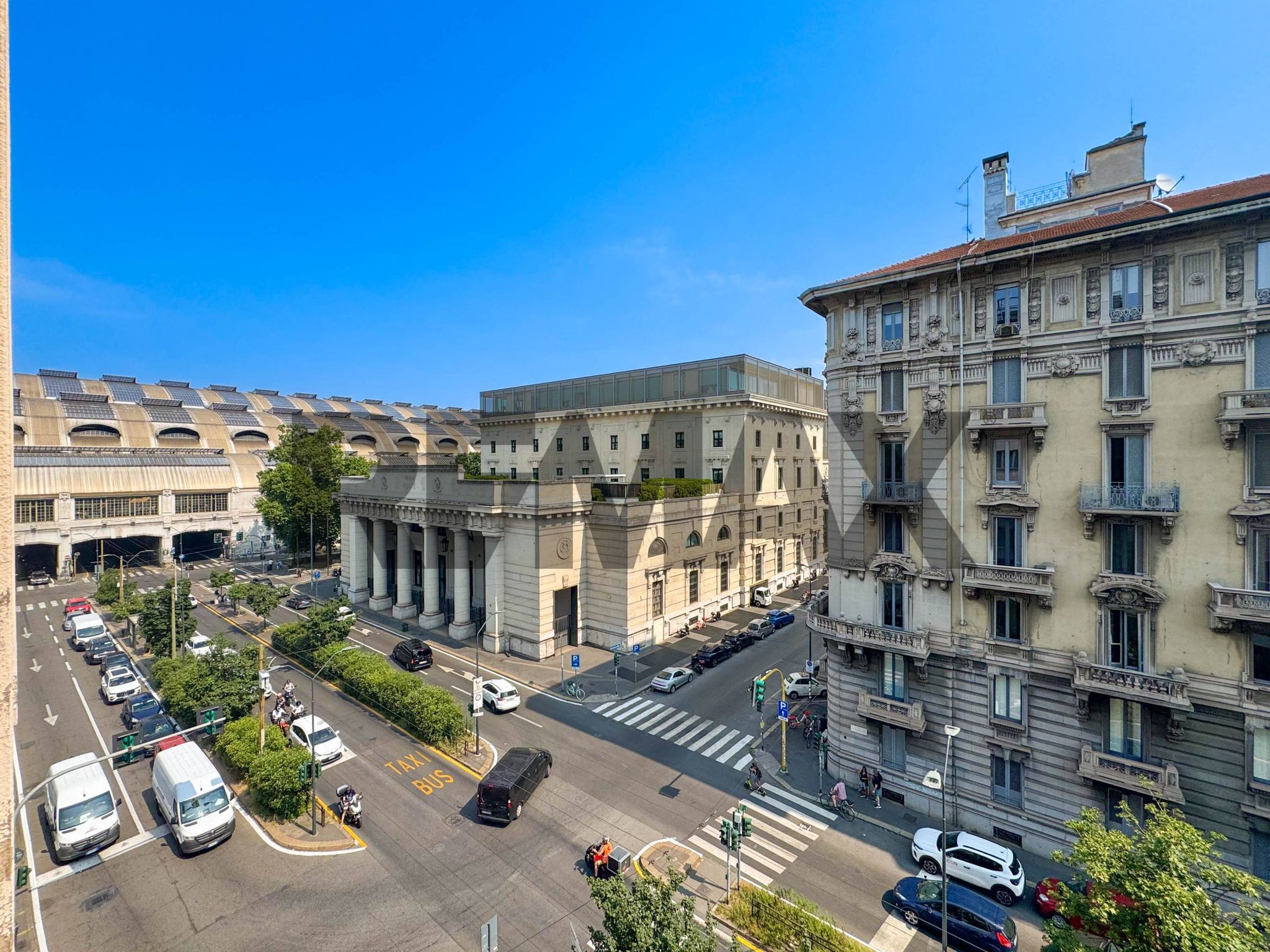 Edificio all'aperto