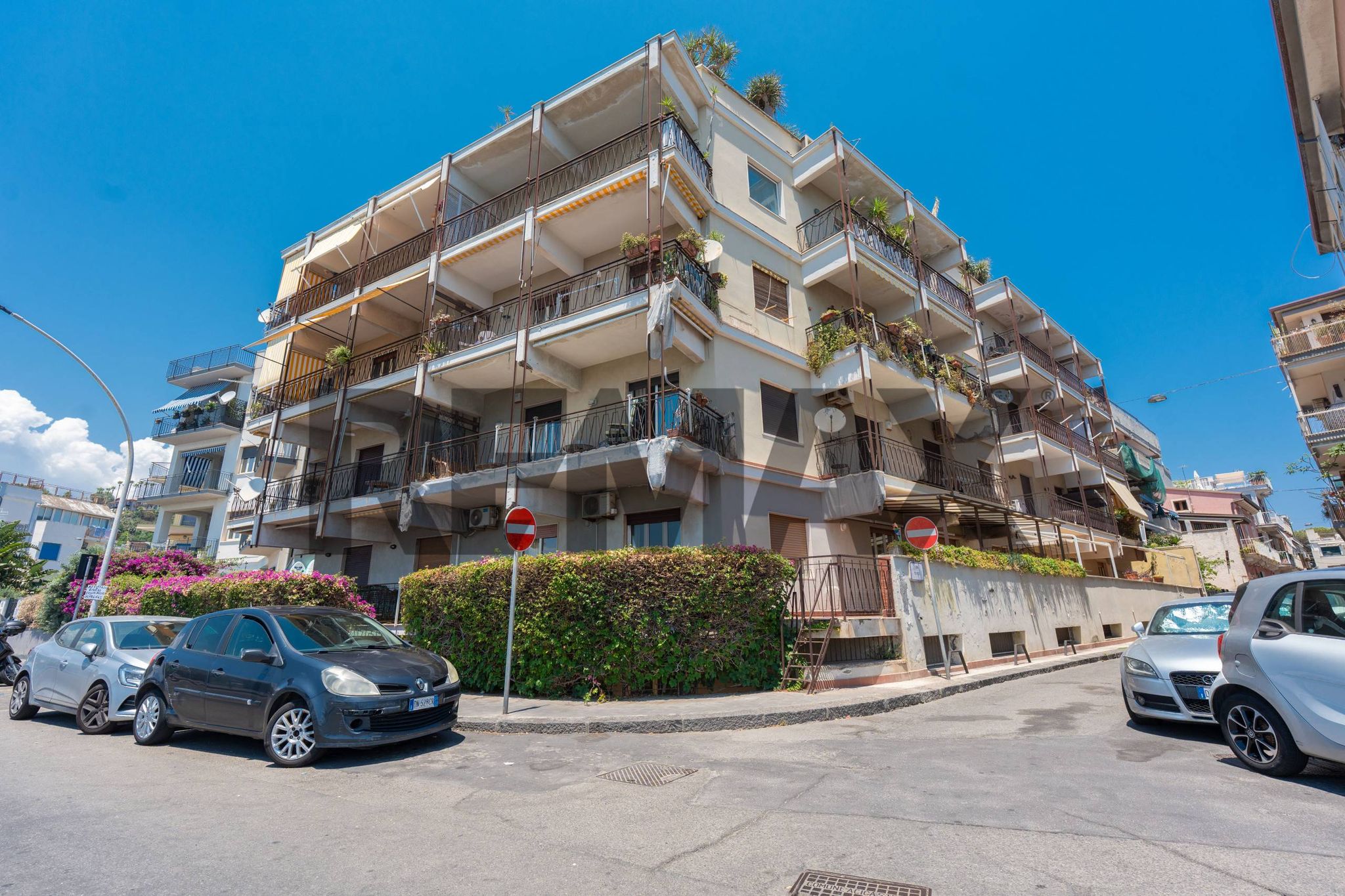 Immobile a Aci Castello