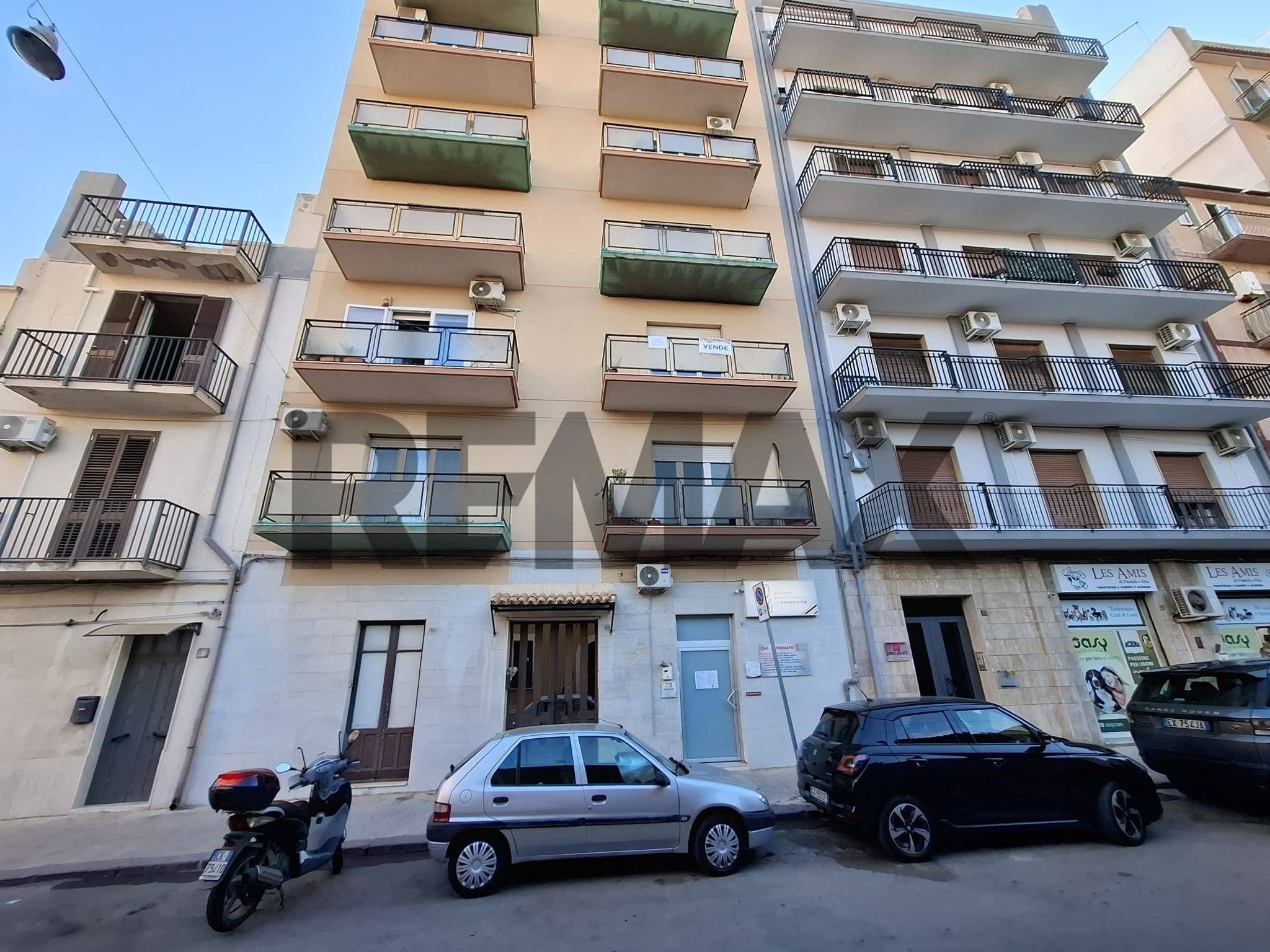 Edificio all'aperto
