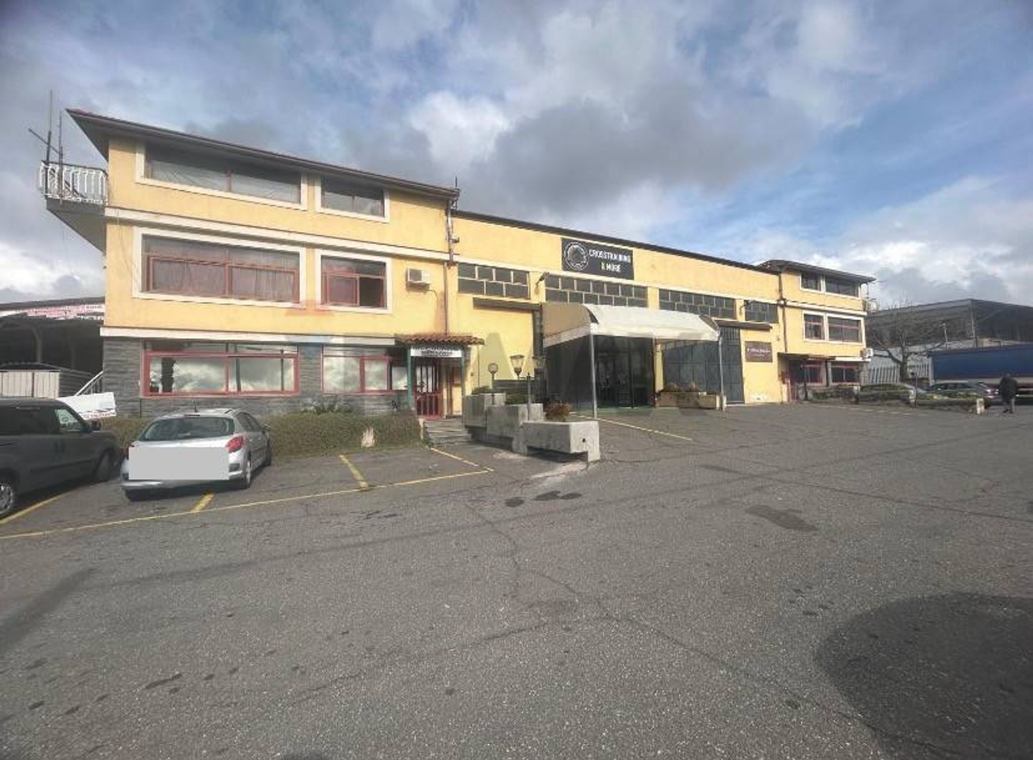 Edificio all'aperto