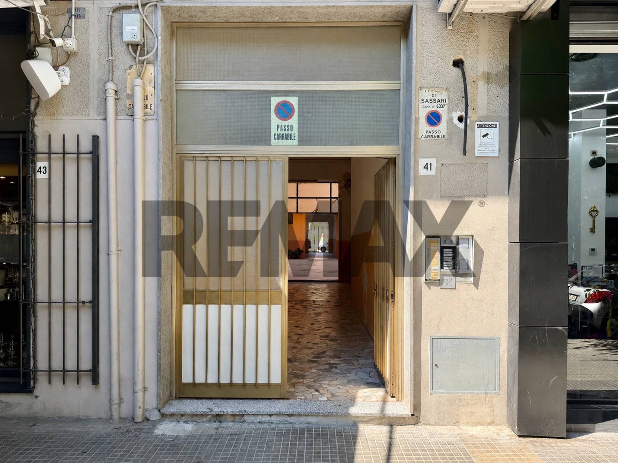 Edificio all'aperto