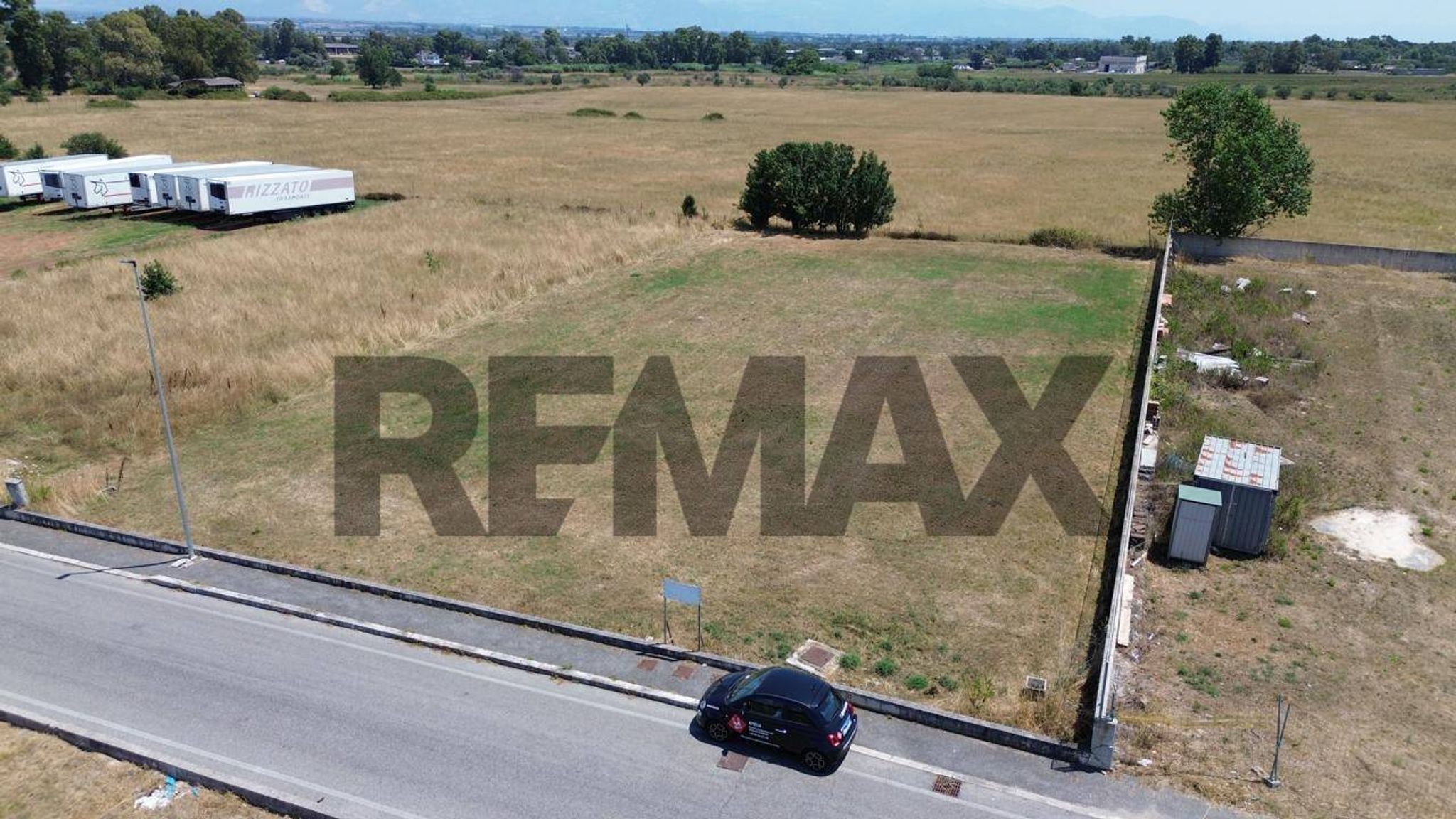 Property in Aprilia
