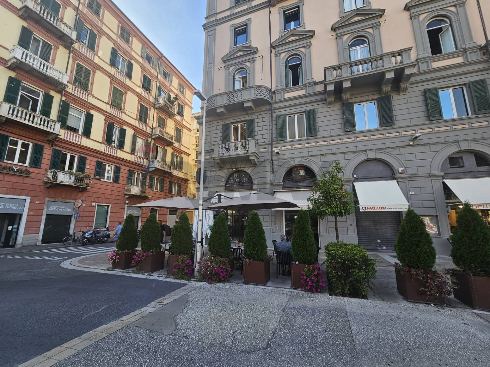 Edificio all'aperto