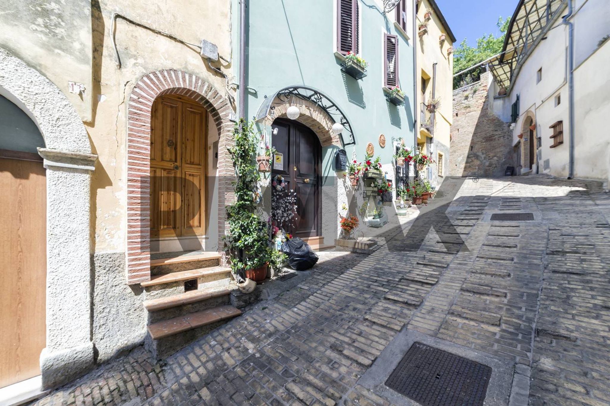 Edificio all'aperto