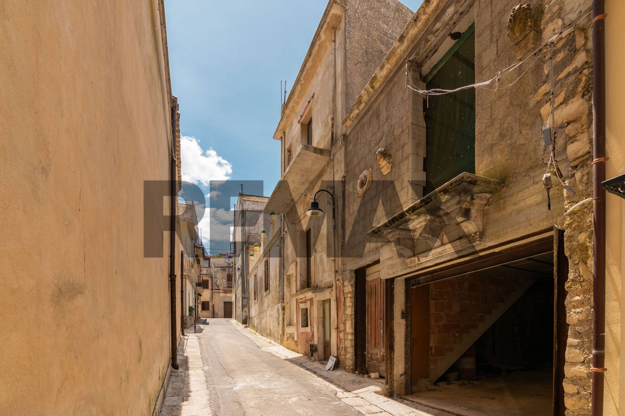 Edificio all'aperto
