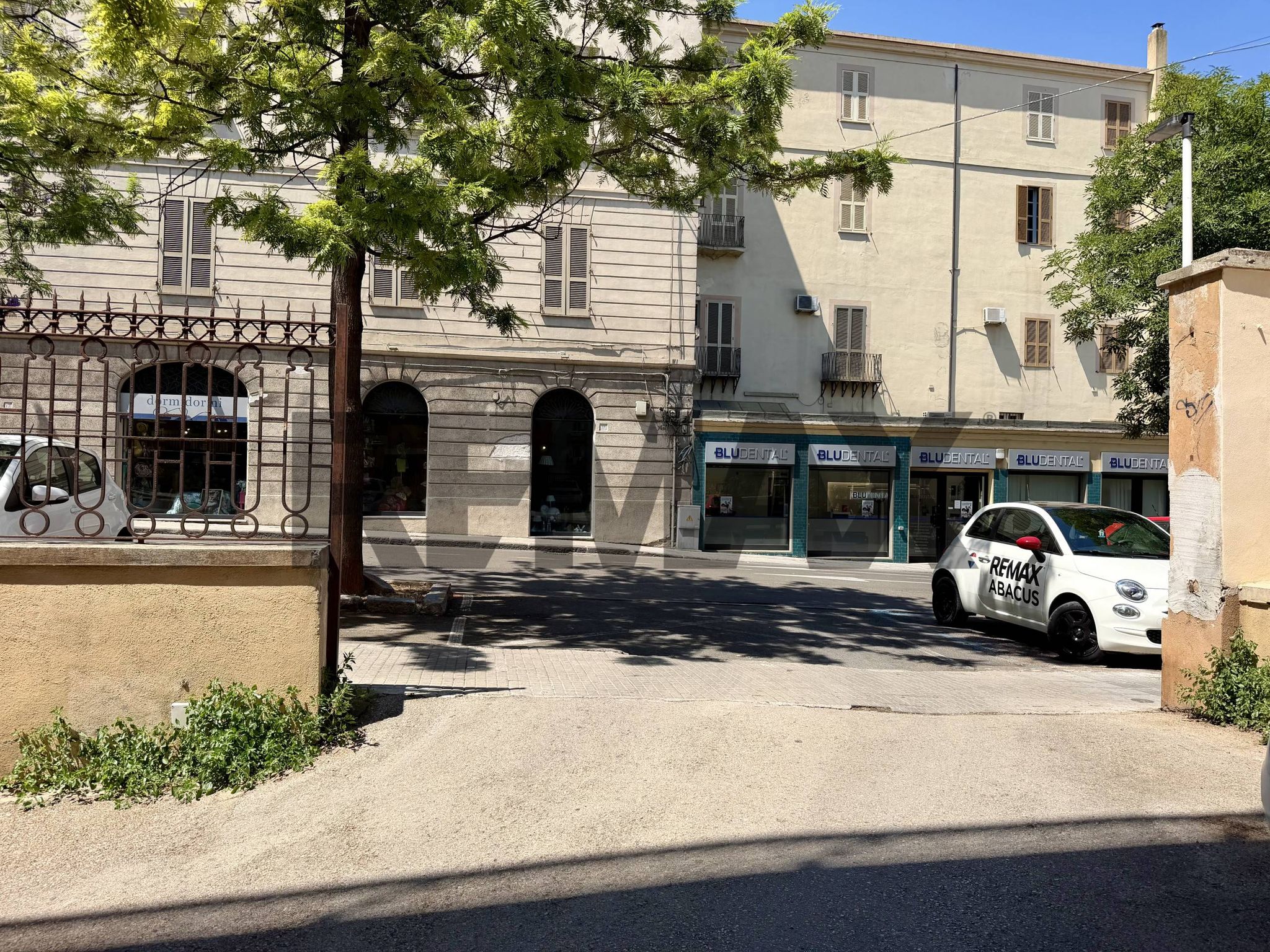 Edificio all'aperto