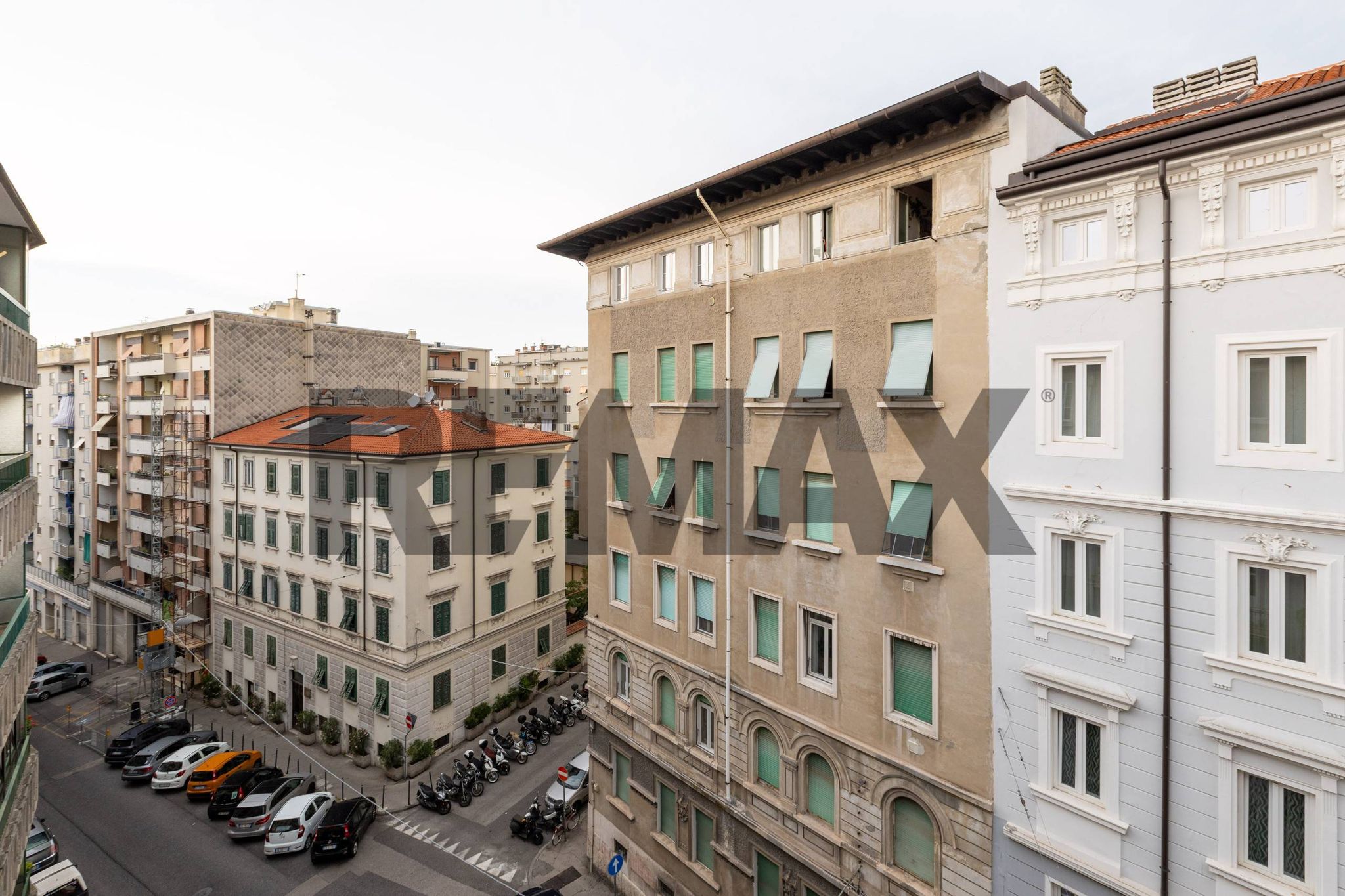 Edificio all'aperto