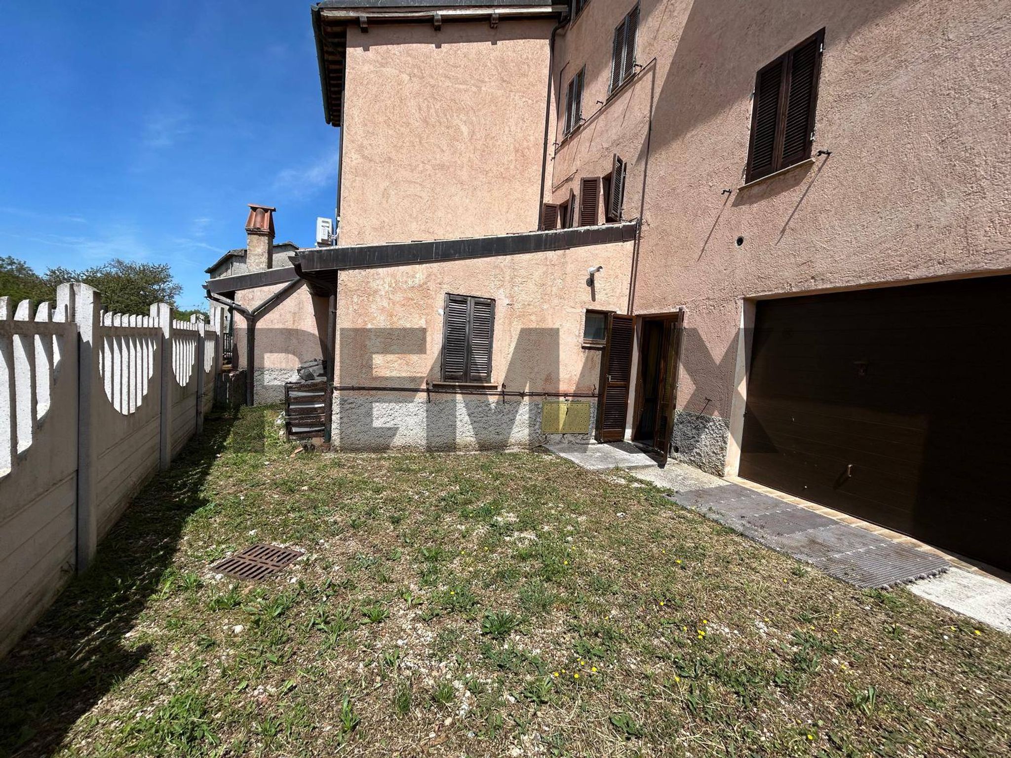 Casa all'aperto