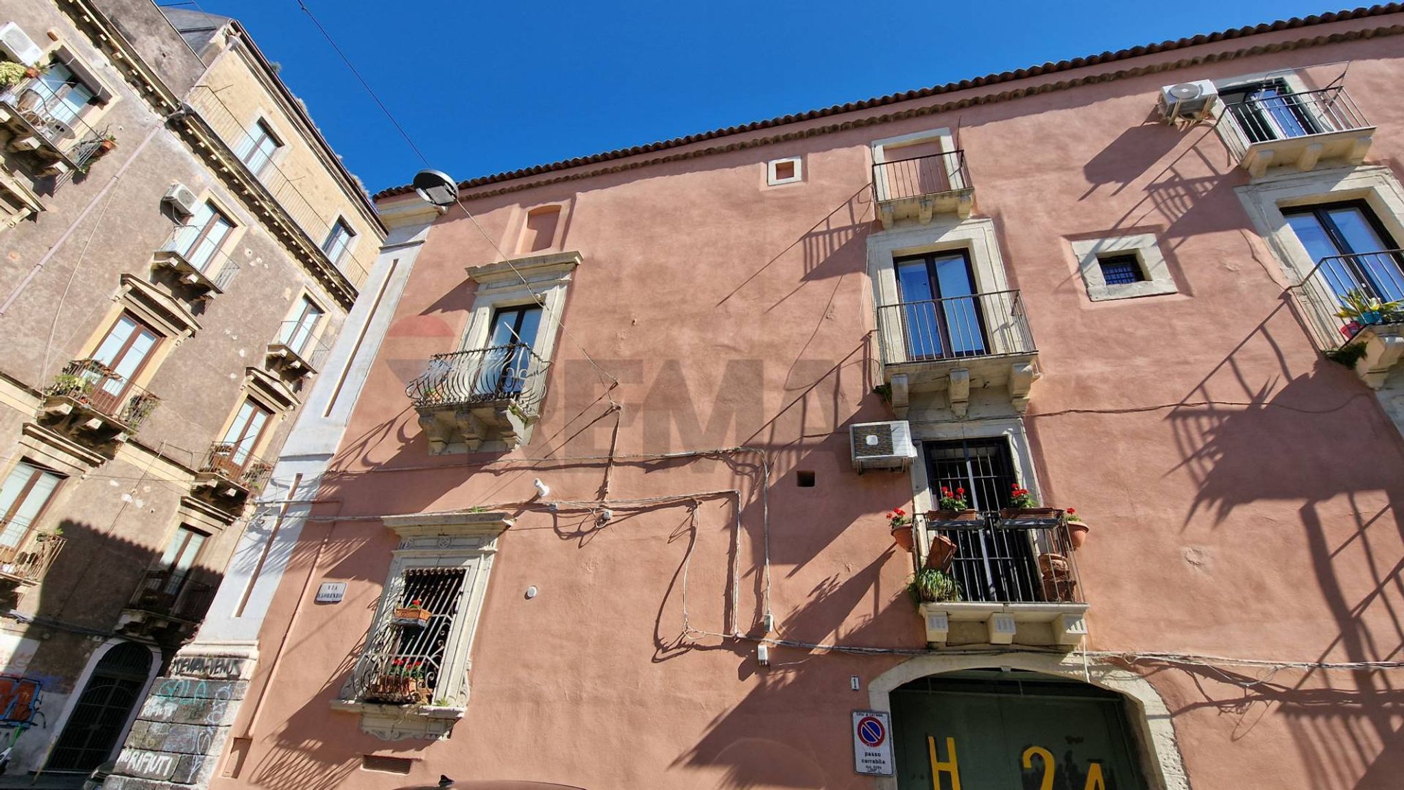 Edificio all'aperto