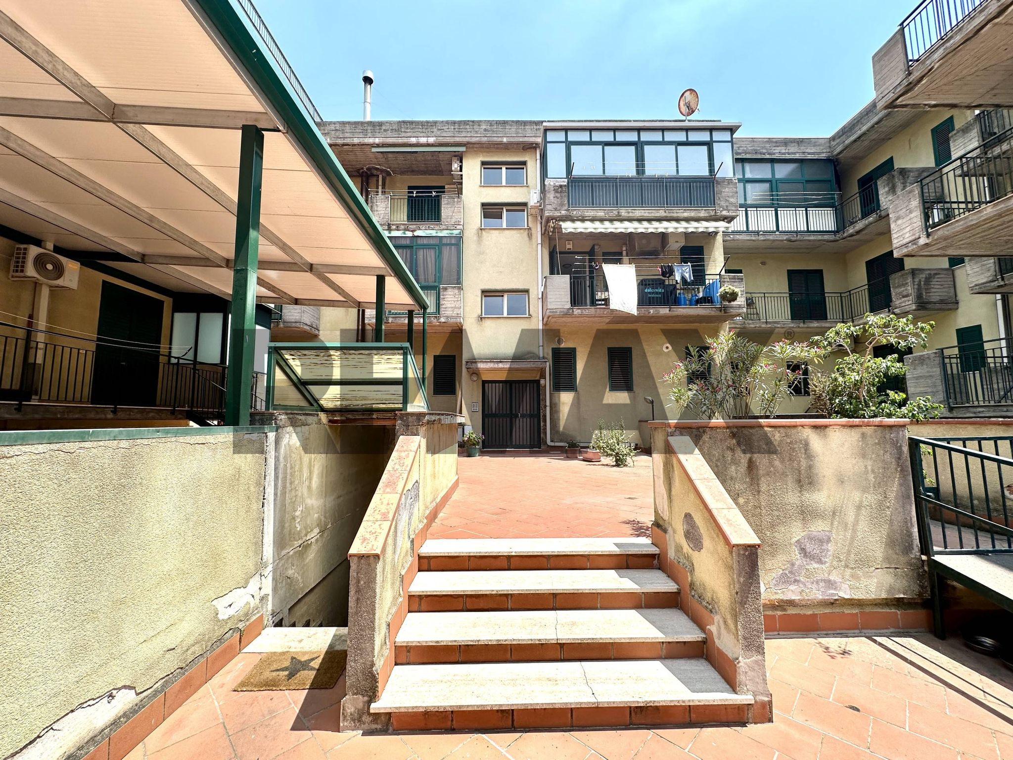 Edificio all'aperto