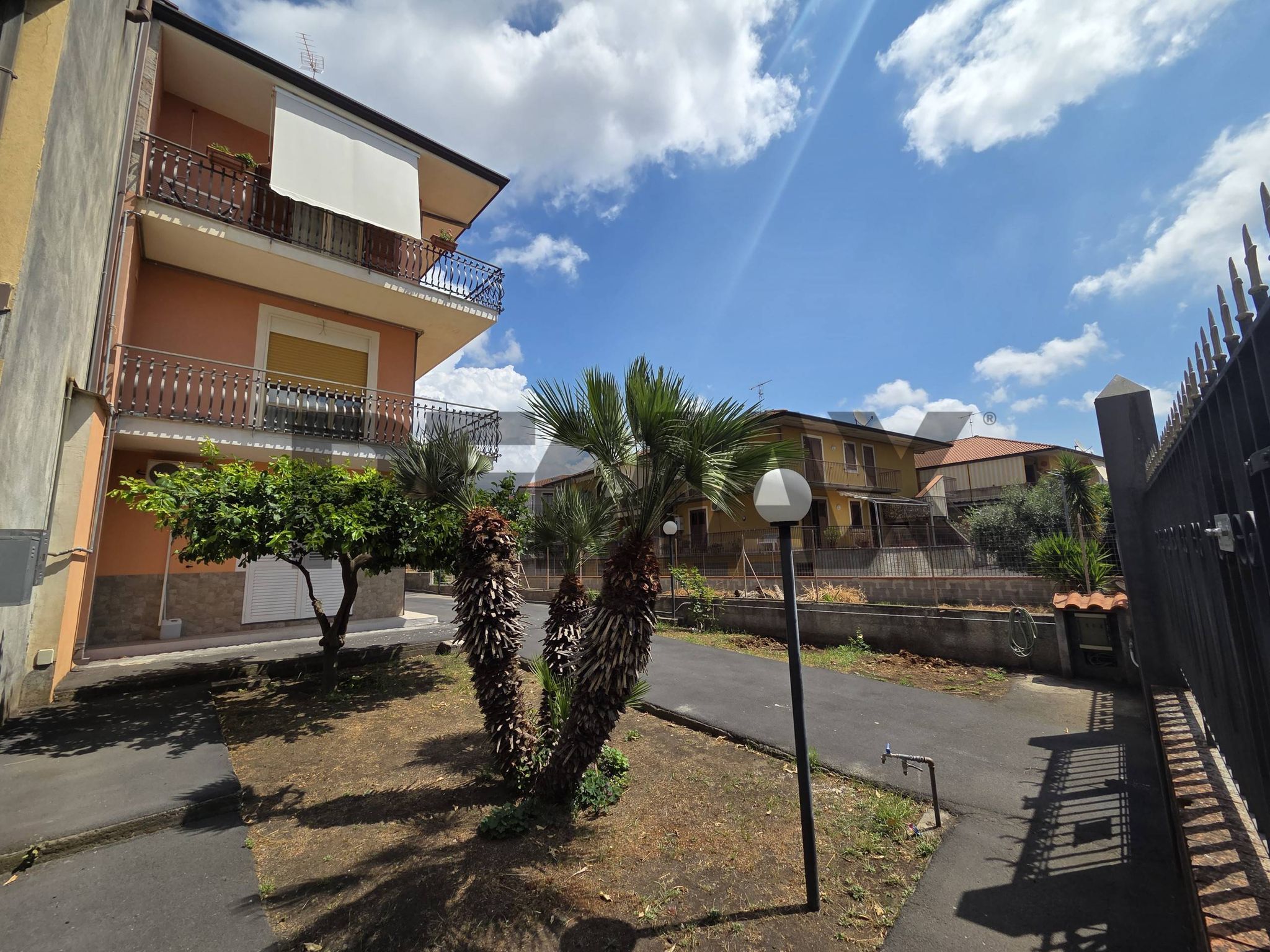 Edificio all'aperto