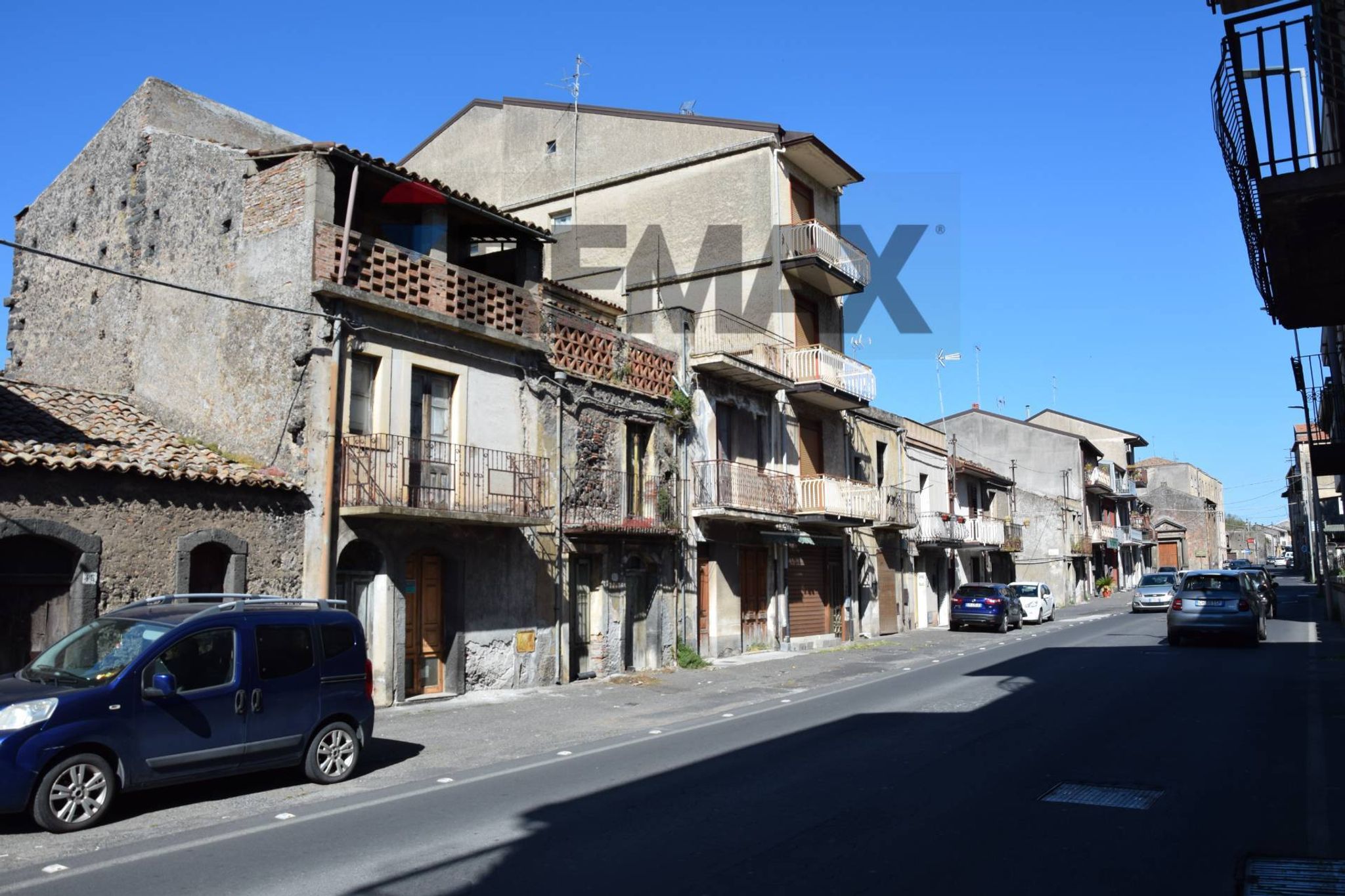 Edificio all'aperto