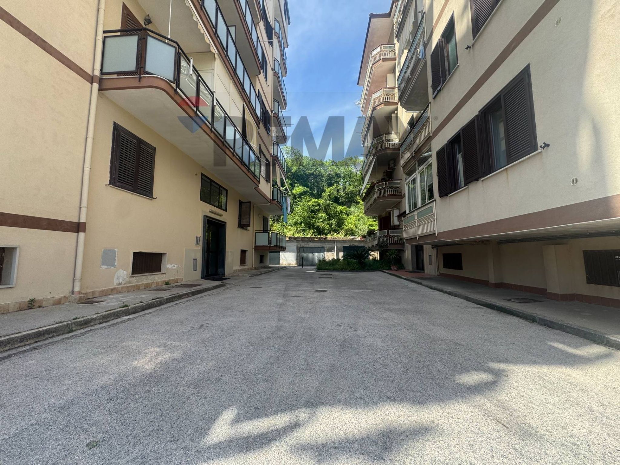 Edificio all'aperto