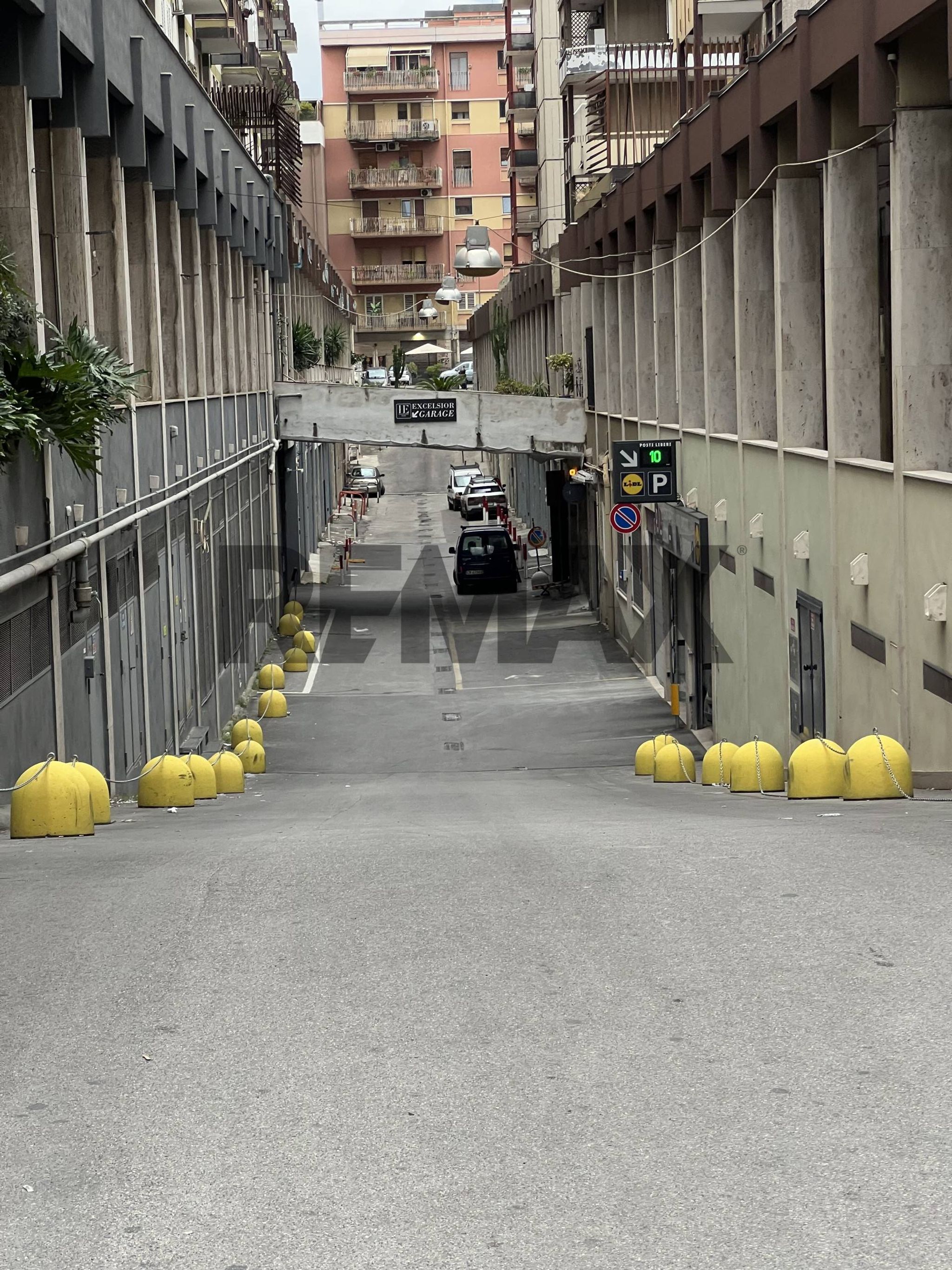Edificio all'aperto