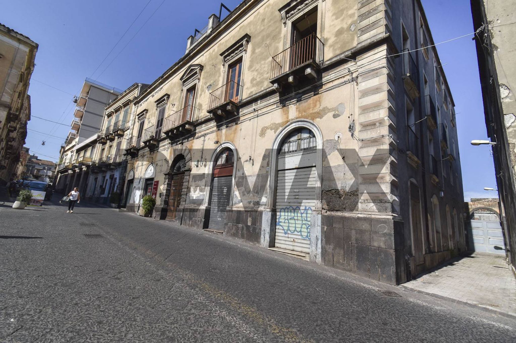 Immobile a Acireale