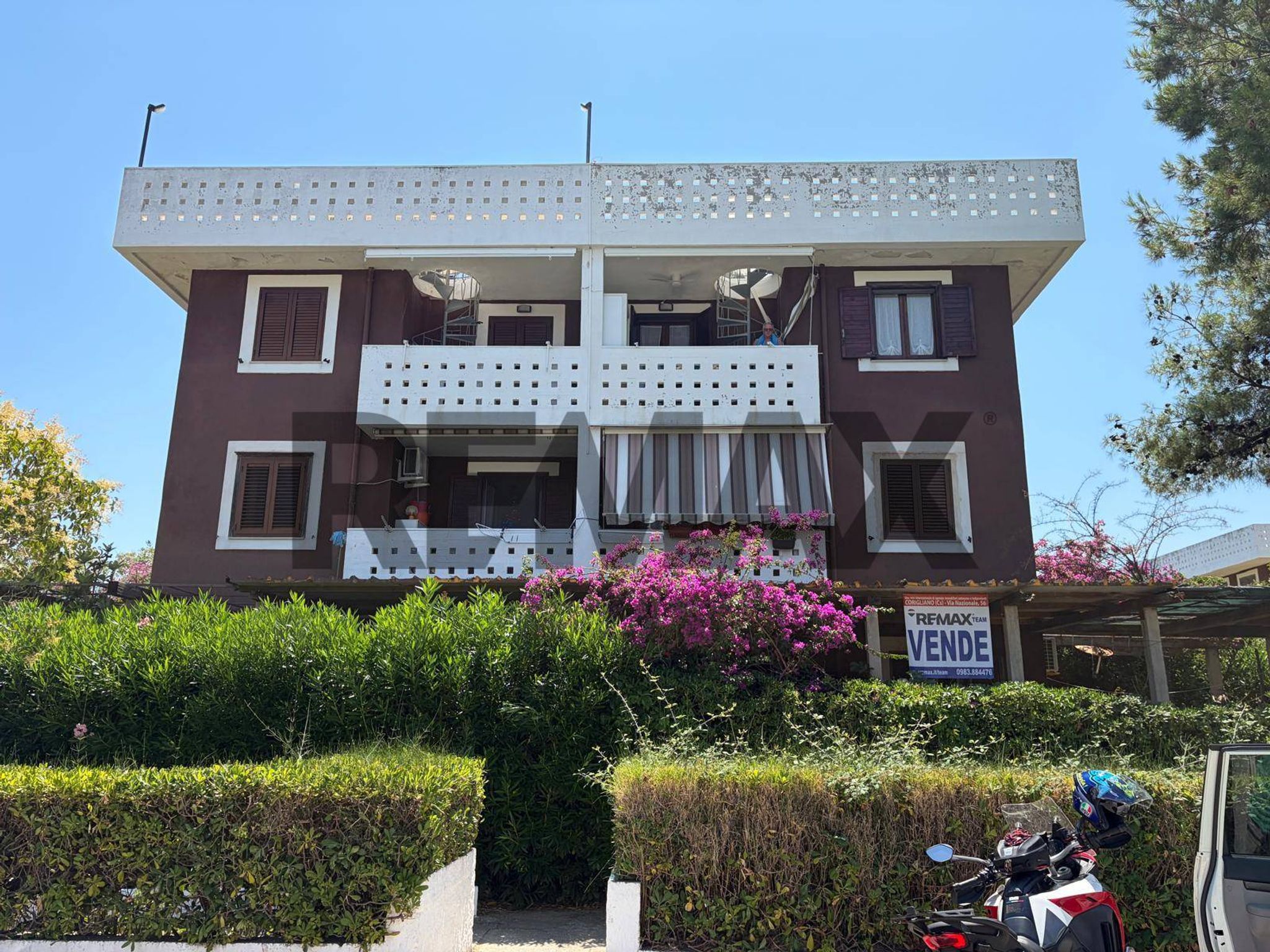 Edificio all'aperto