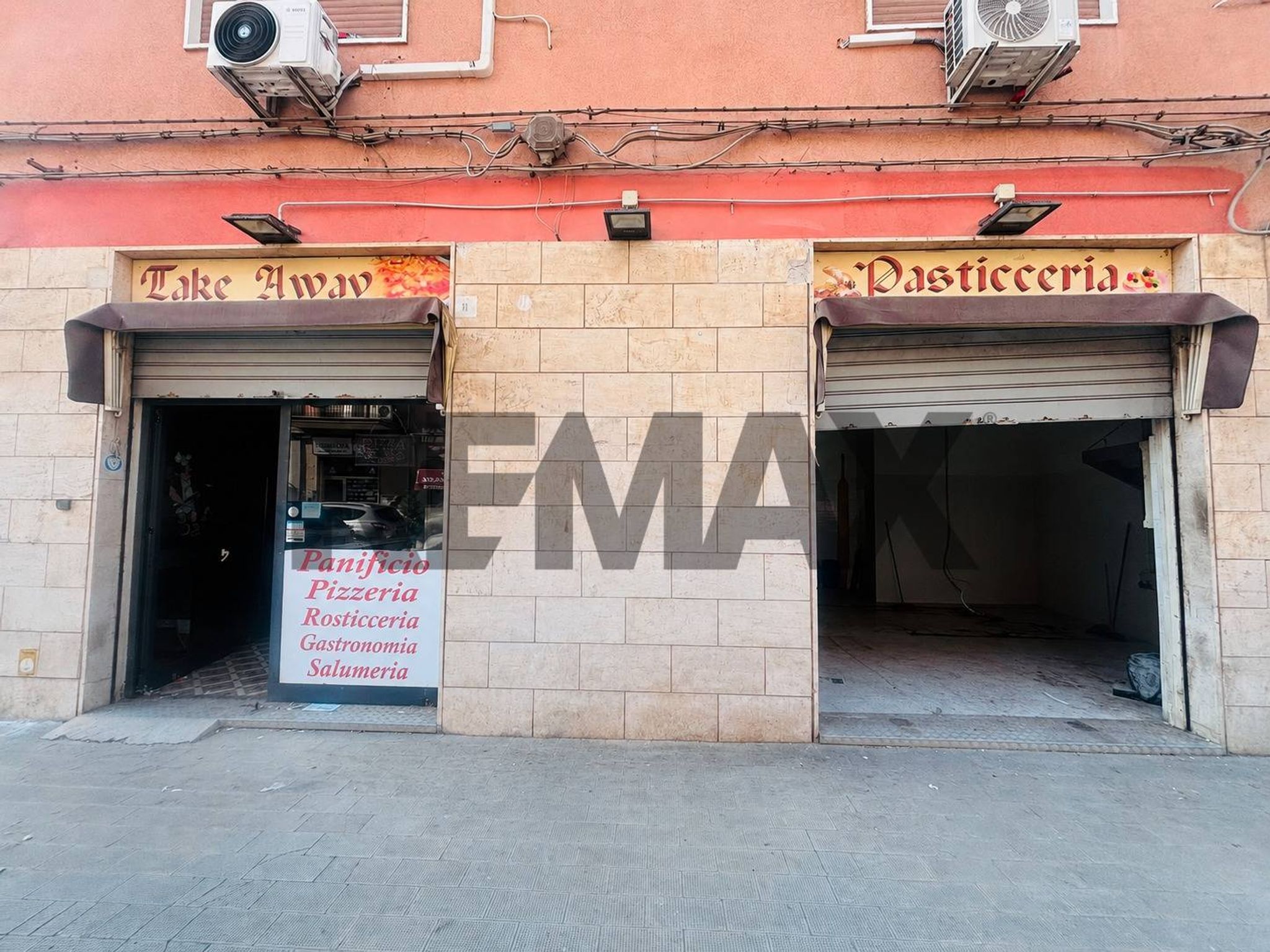 Edificio all'aperto