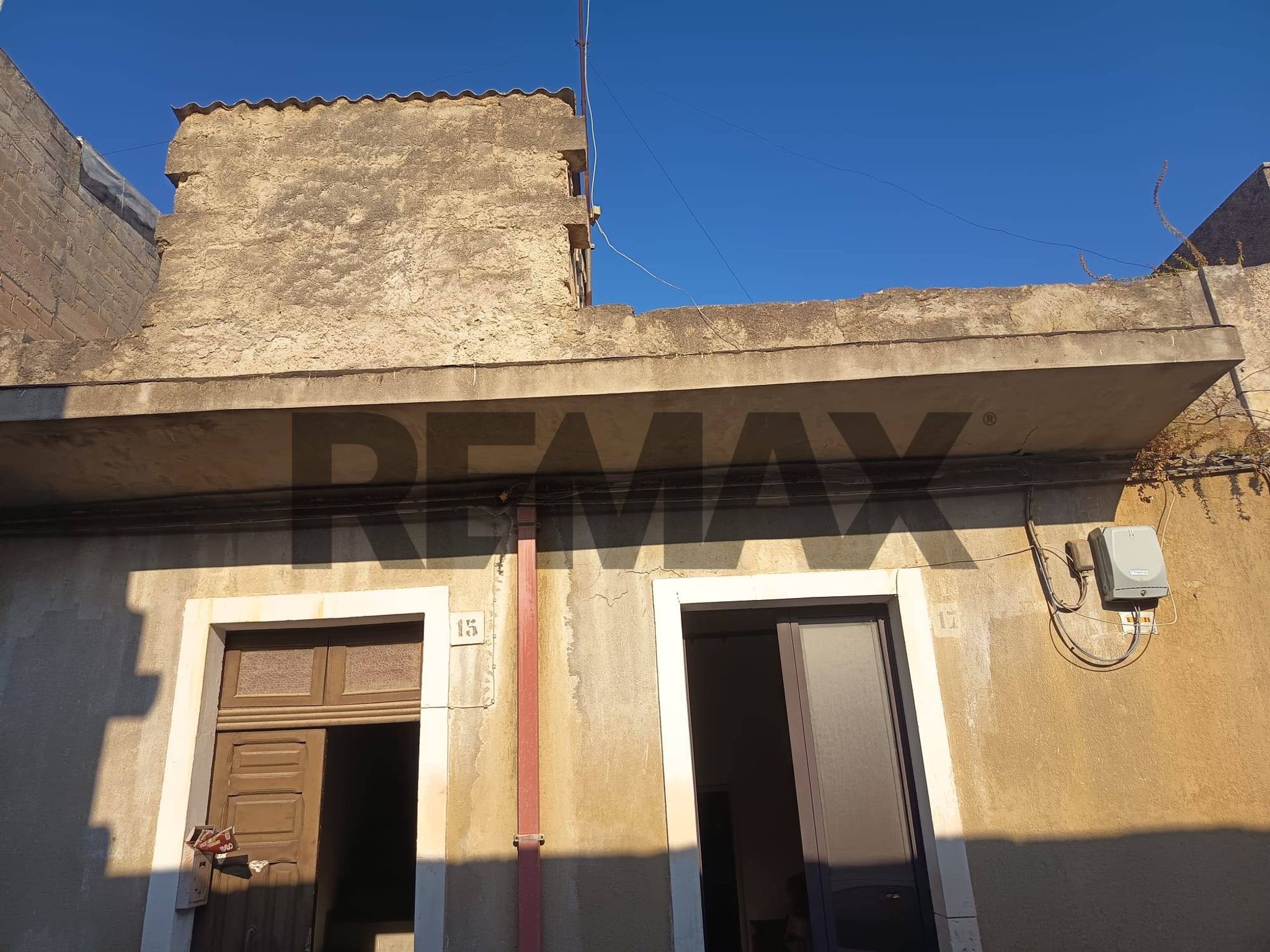 Edificio all'aperto