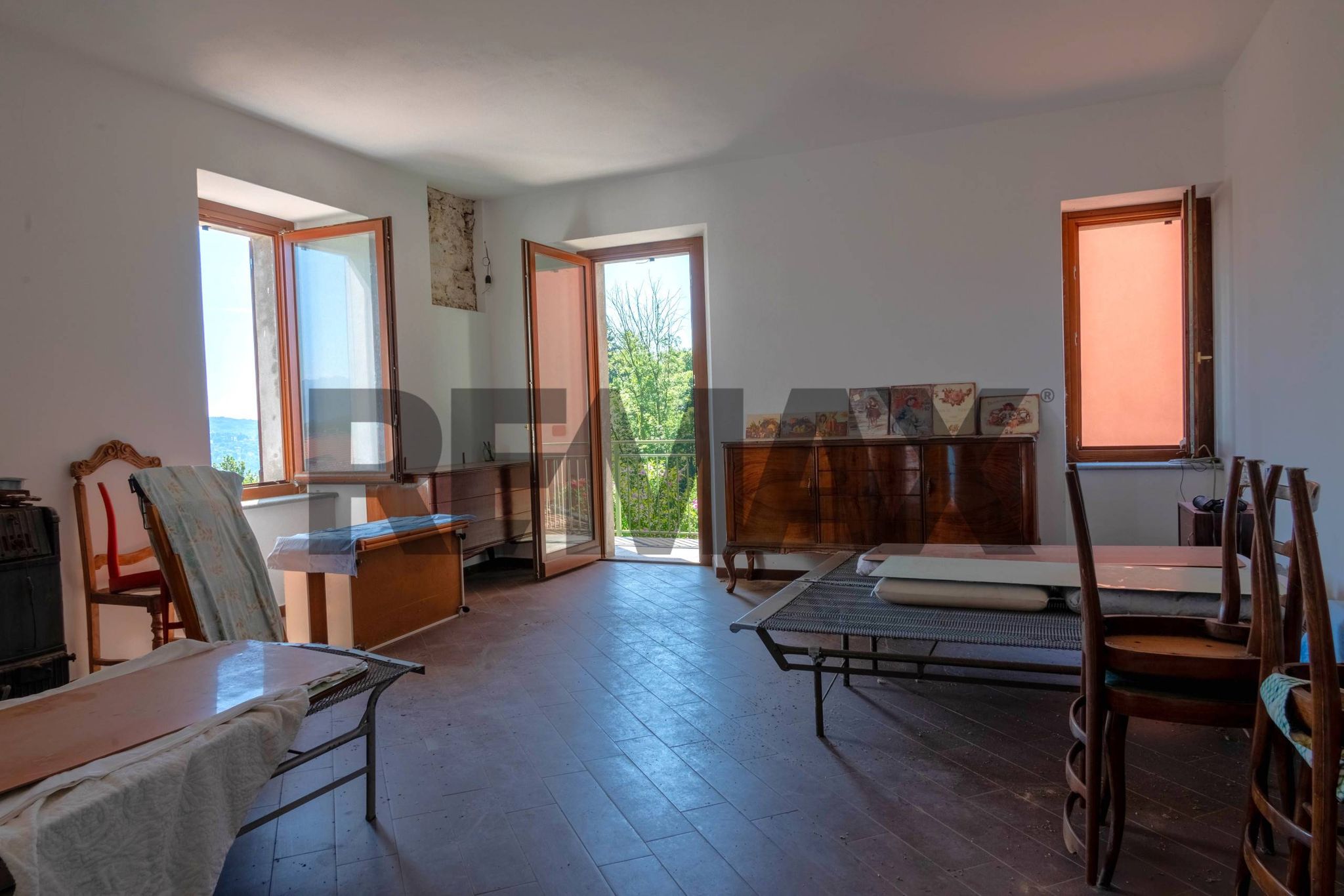 Immobile a Madonna del Sasso