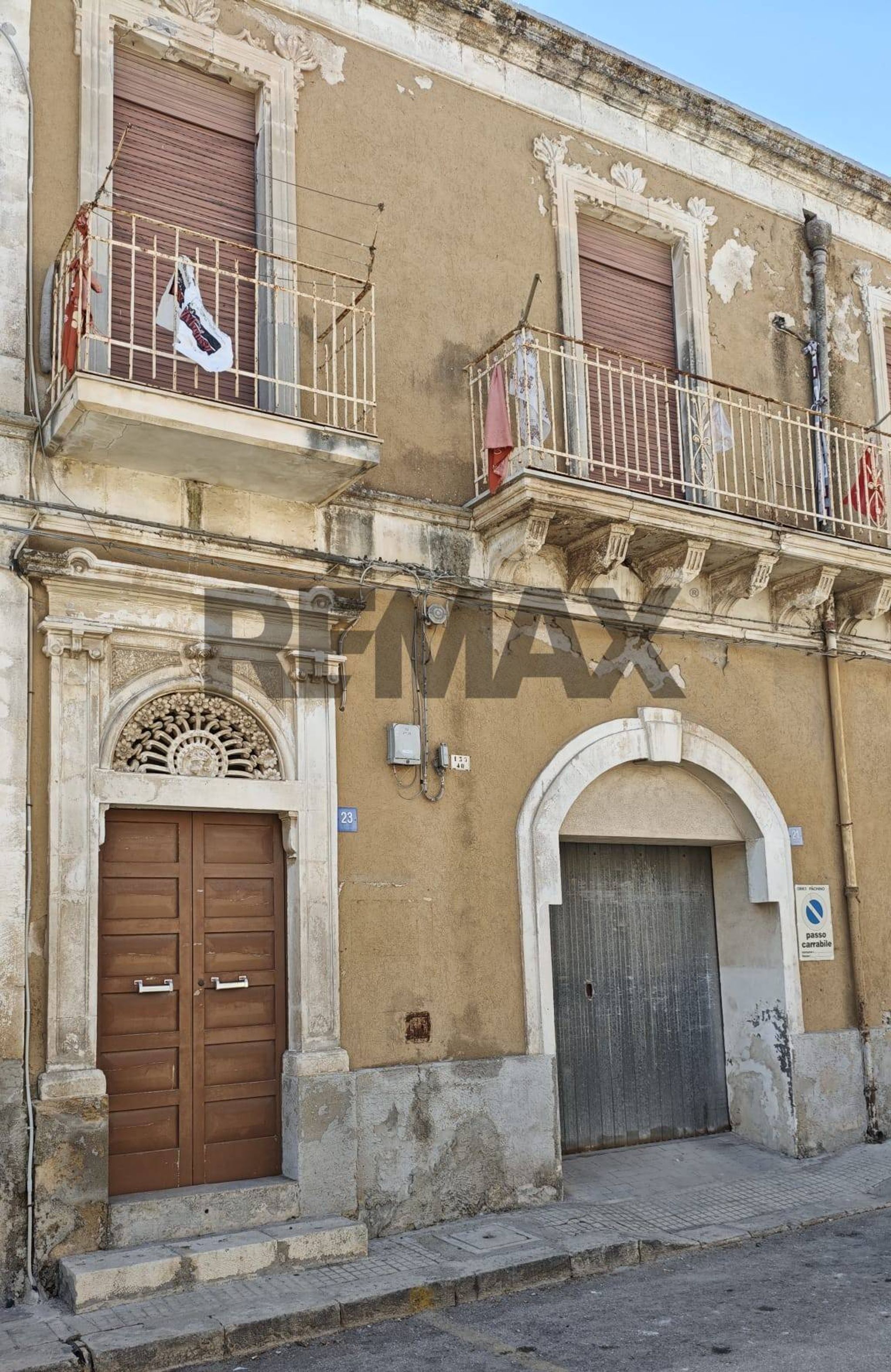 Edificio all'aperto