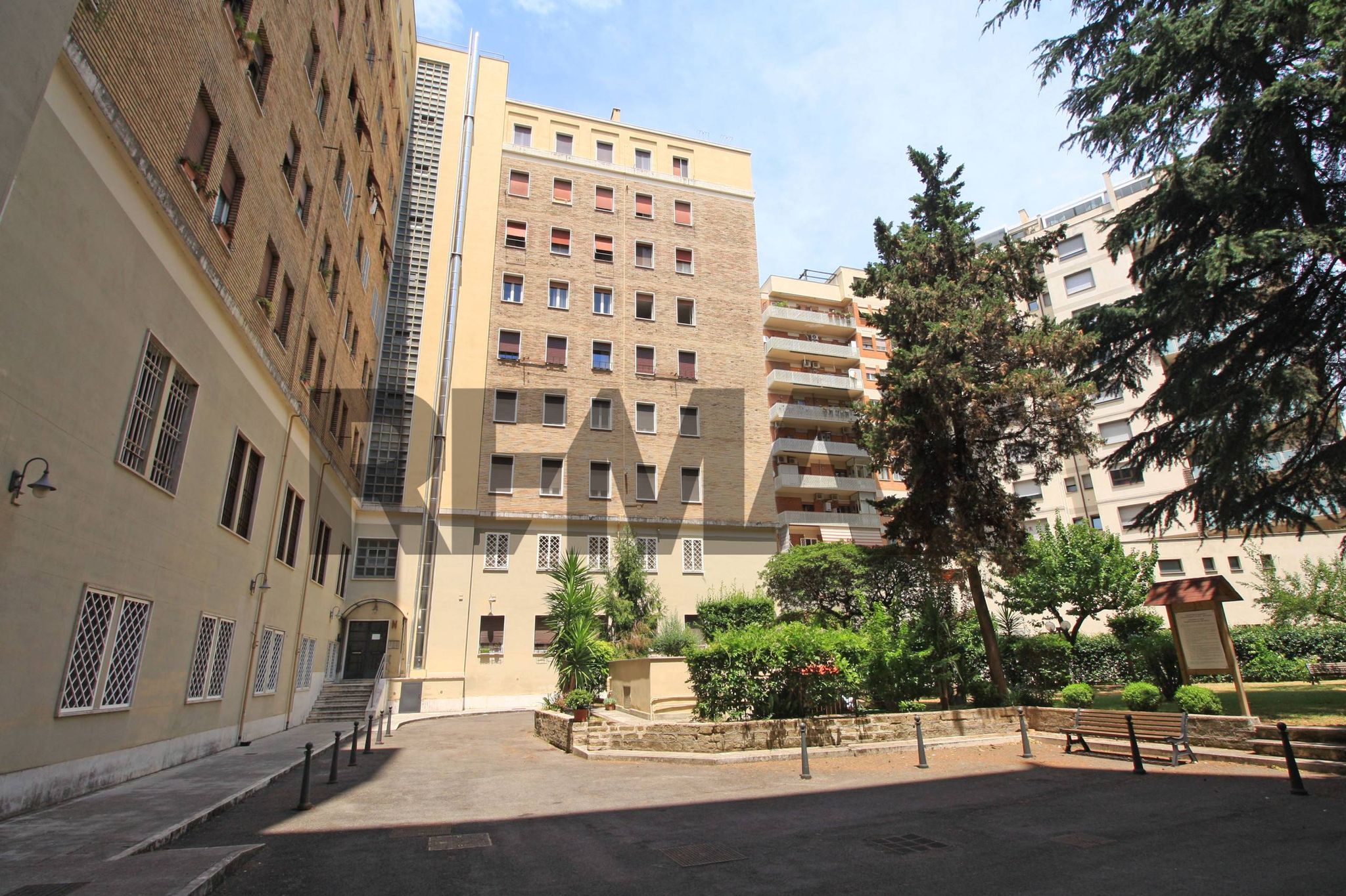 Edificio all'aperto