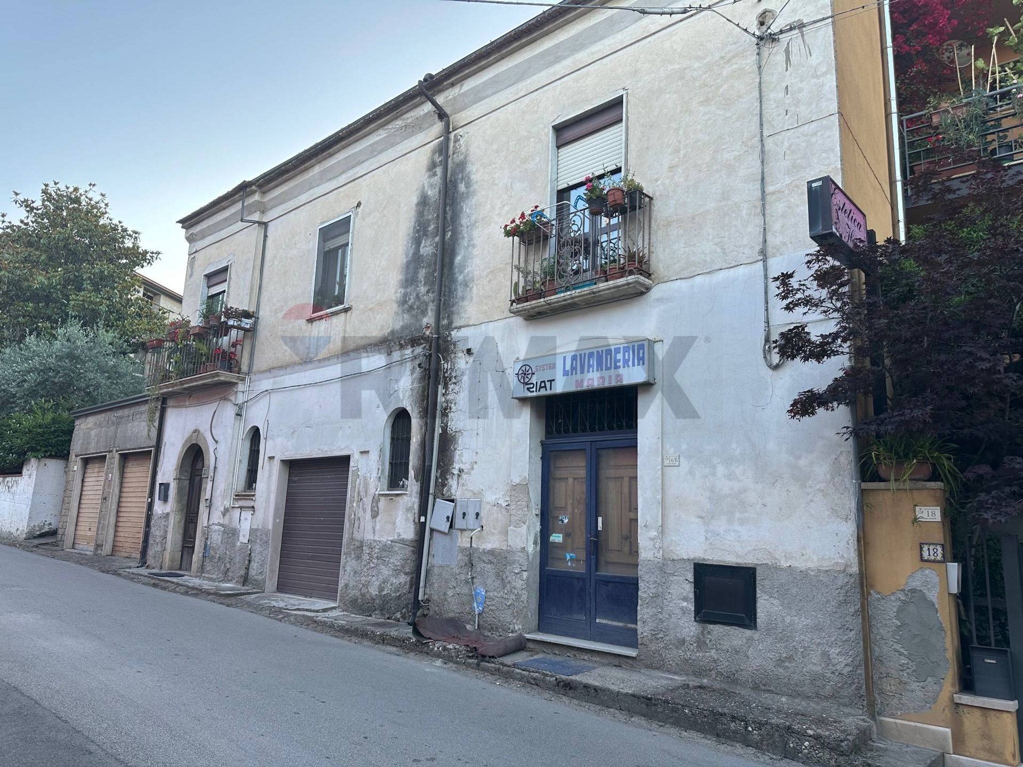Edificio all'aperto