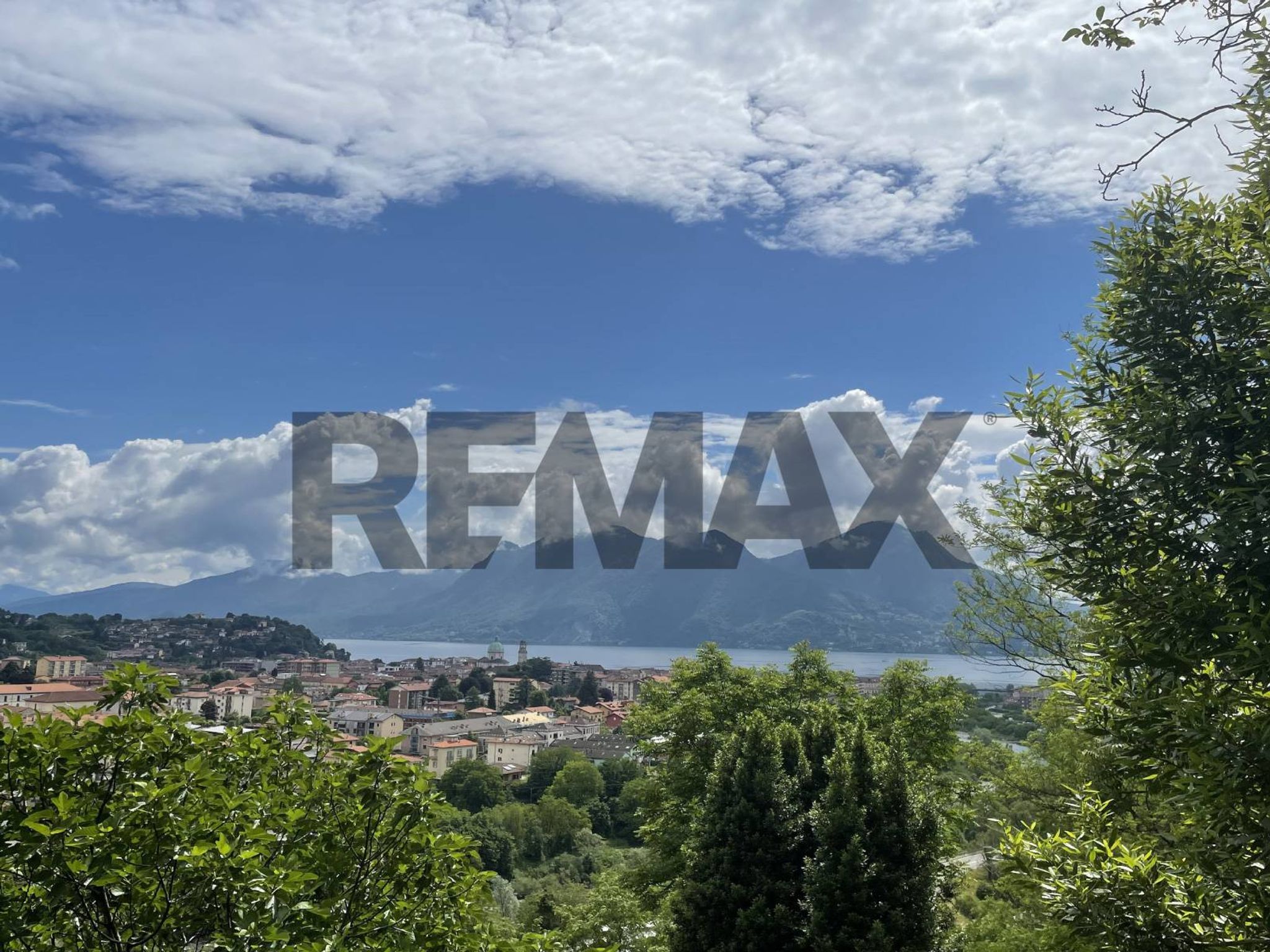 Vista delle montagne
